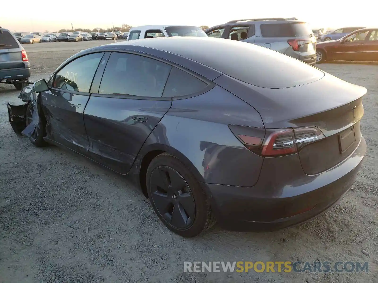 3 Photograph of a damaged car 5YJ3E1EA5MF877399 TESLA MODEL 3 2021