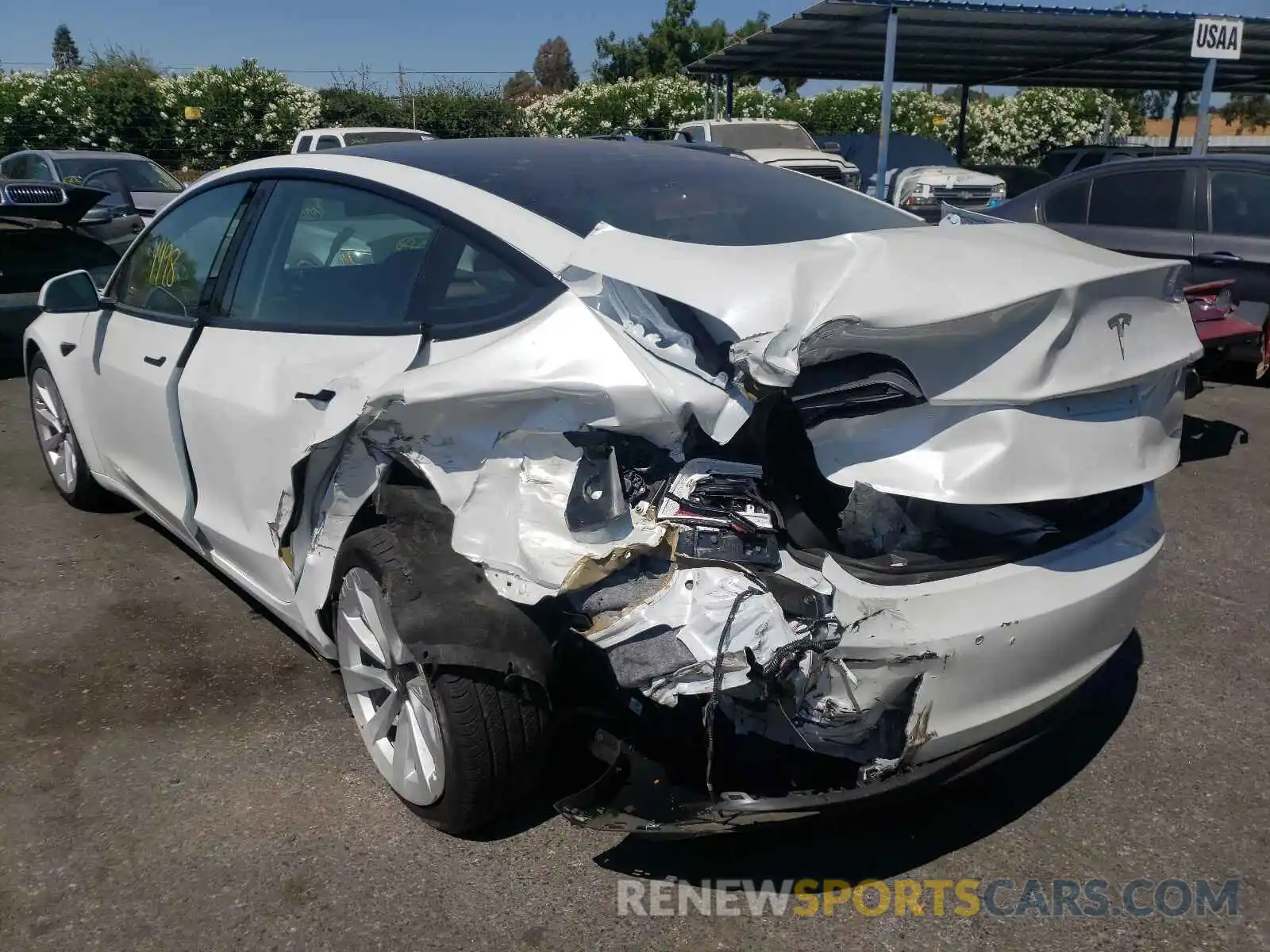 9 Photograph of a damaged car 5YJ3E1EA5MF937245 TESLA MODEL 3 2021