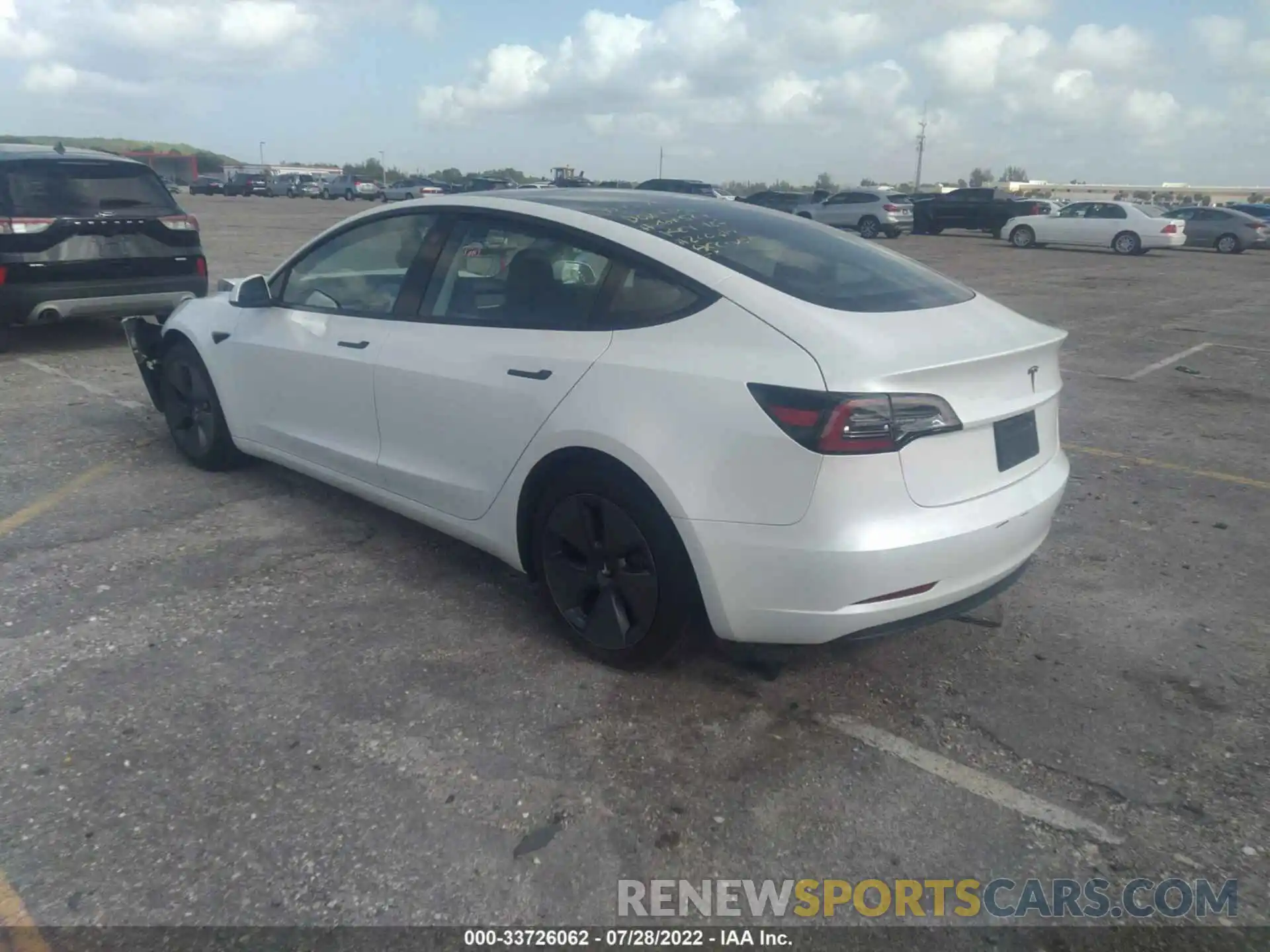 3 Photograph of a damaged car 5YJ3E1EA5MF987028 TESLA MODEL 3 2021