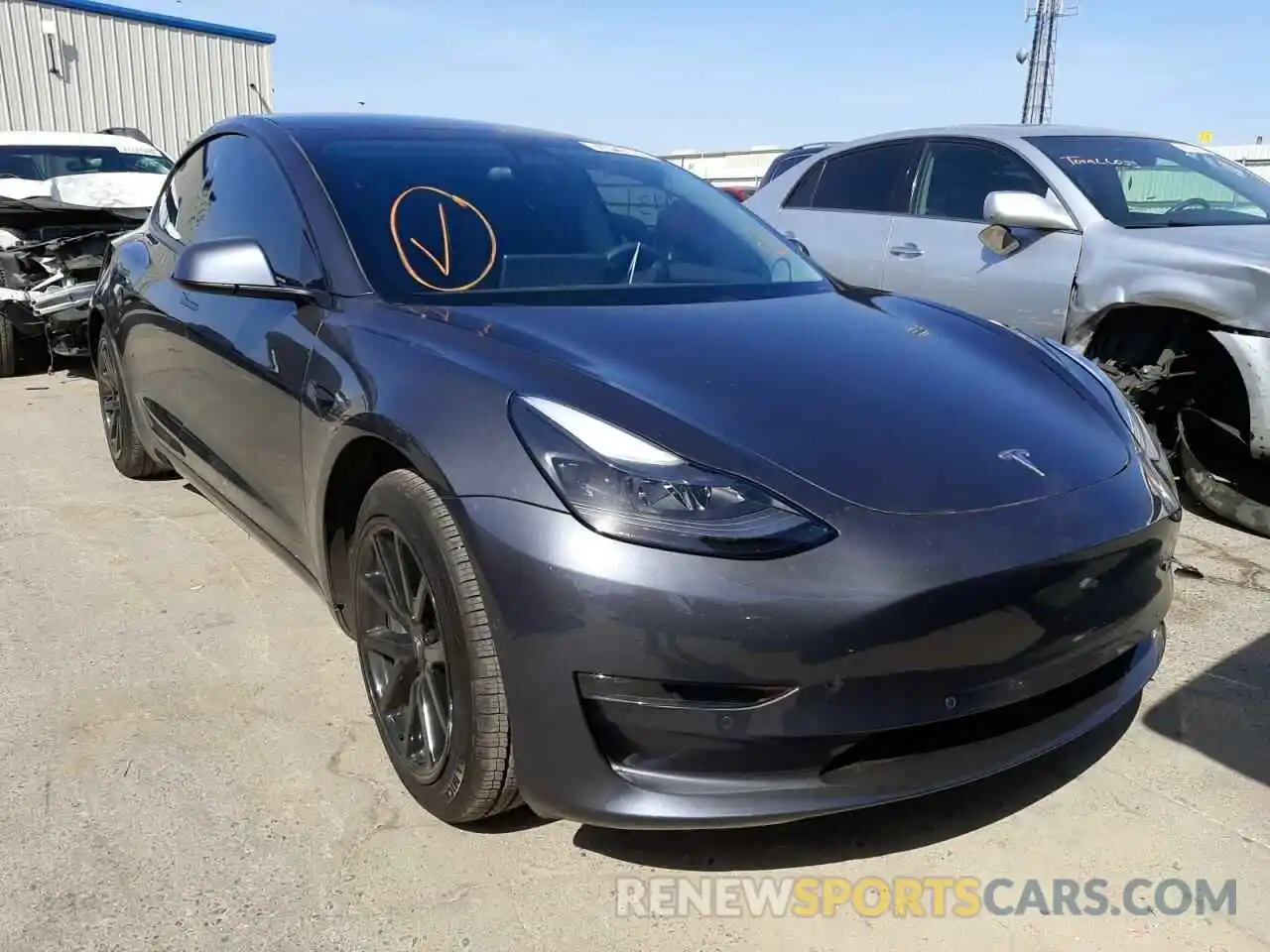 1 Photograph of a damaged car 5YJ3E1EA6MF003336 TESLA MODEL 3 2021