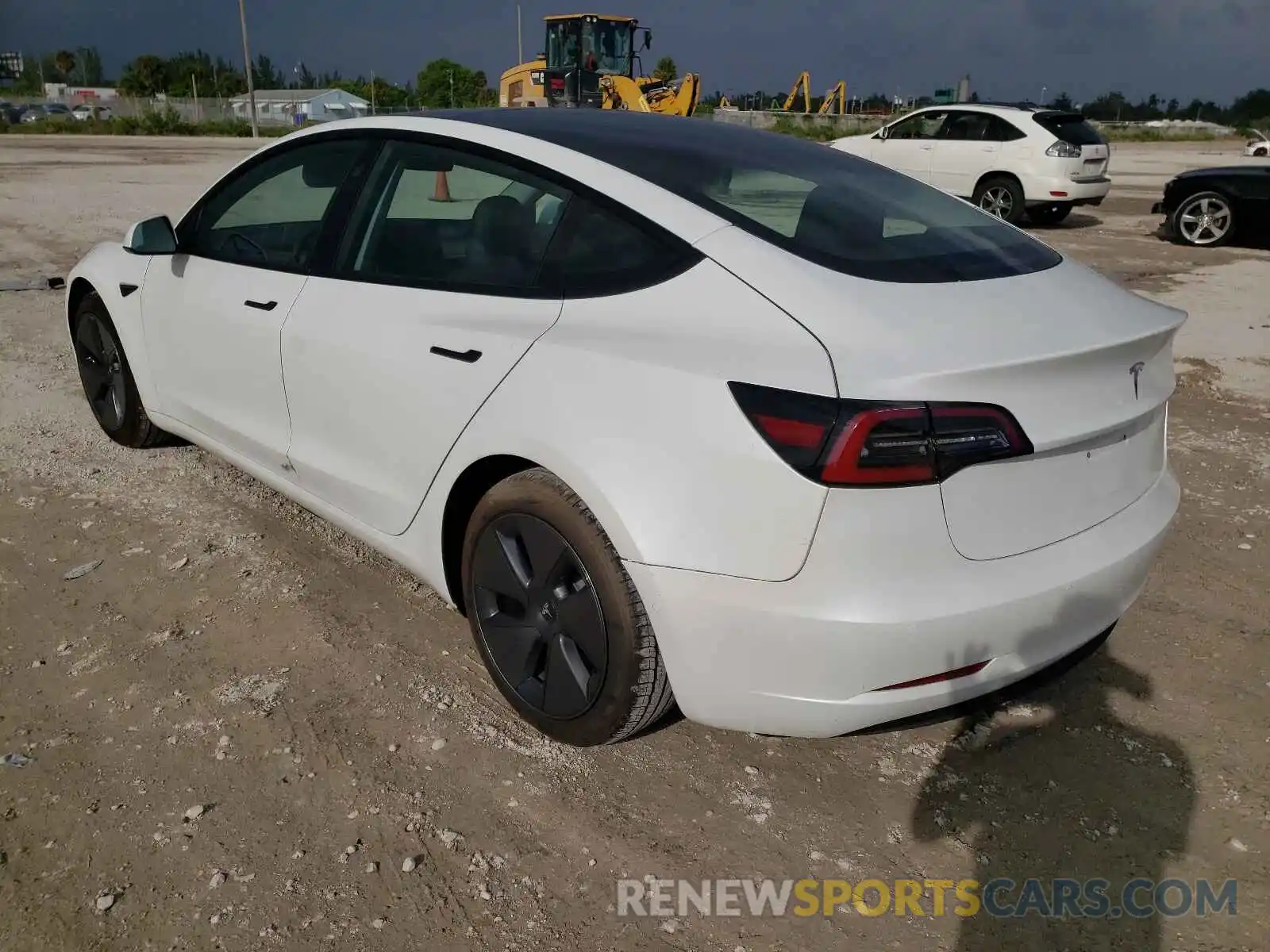 3 Photograph of a damaged car 5YJ3E1EA6MF027541 TESLA MODEL 3 2021