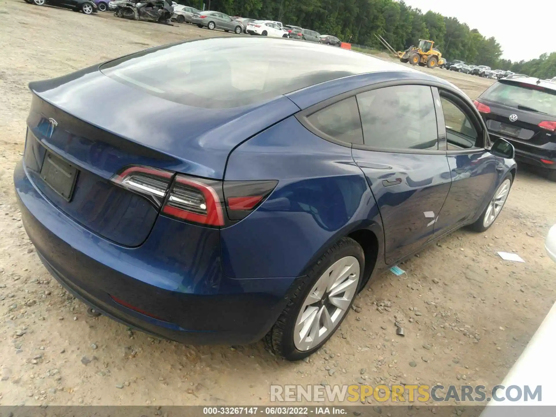 4 Photograph of a damaged car 5YJ3E1EA6MF047157 TESLA MODEL 3 2021