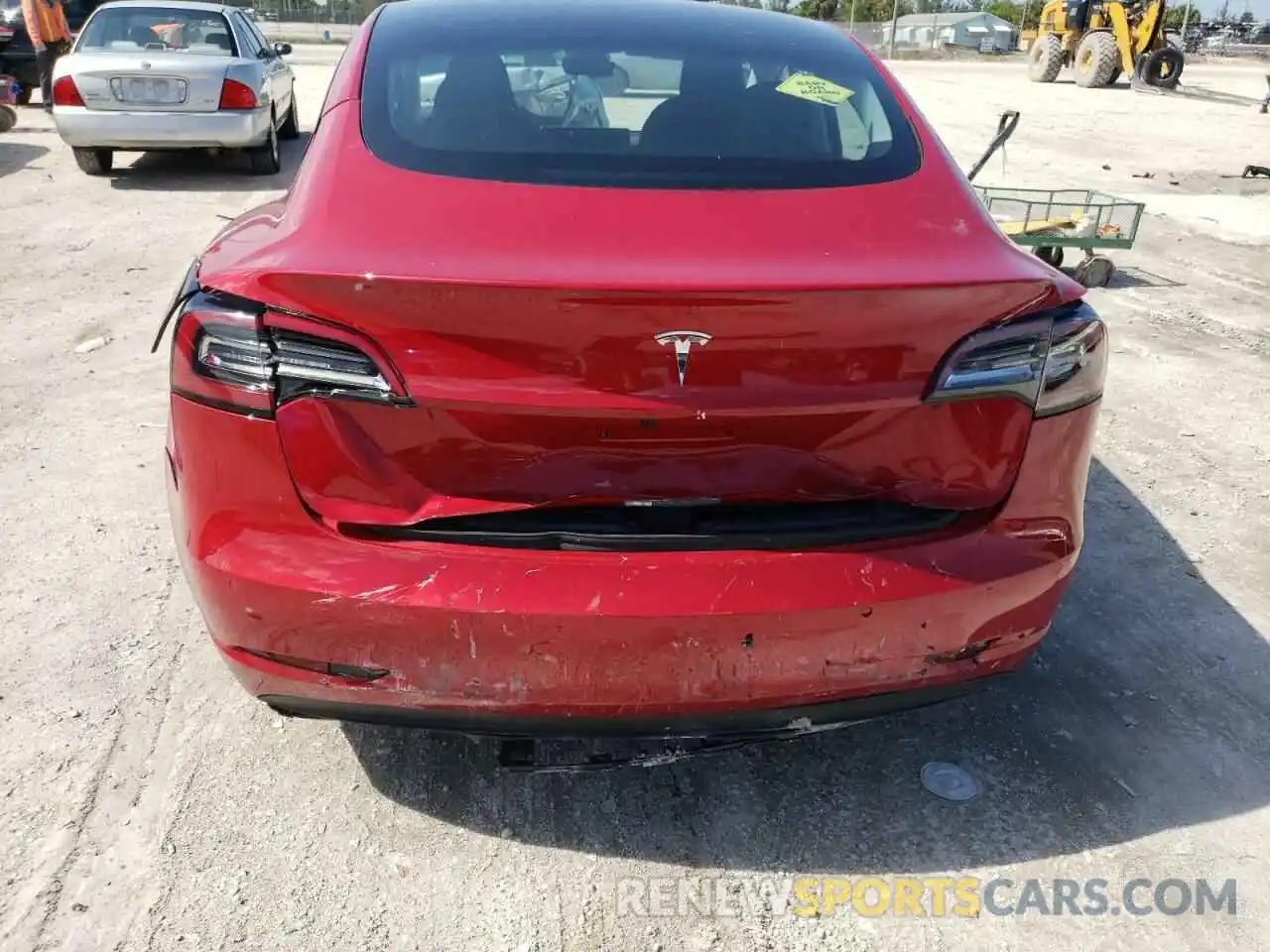 9 Photograph of a damaged car 5YJ3E1EA6MF100536 TESLA MODEL 3 2021