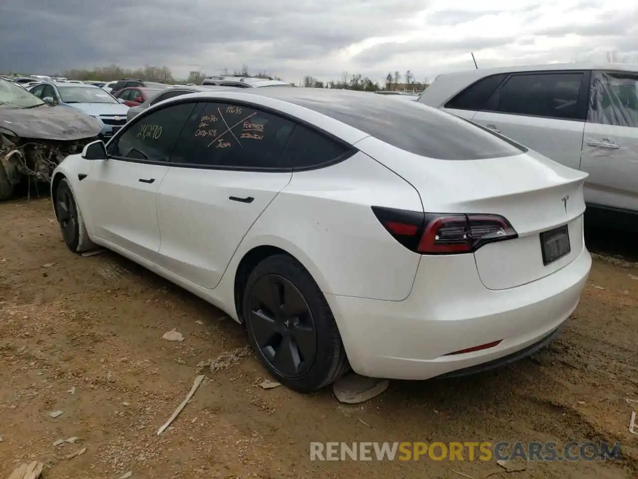 3 Photograph of a damaged car 5YJ3E1EA6MF858828 TESLA MODEL 3 2021