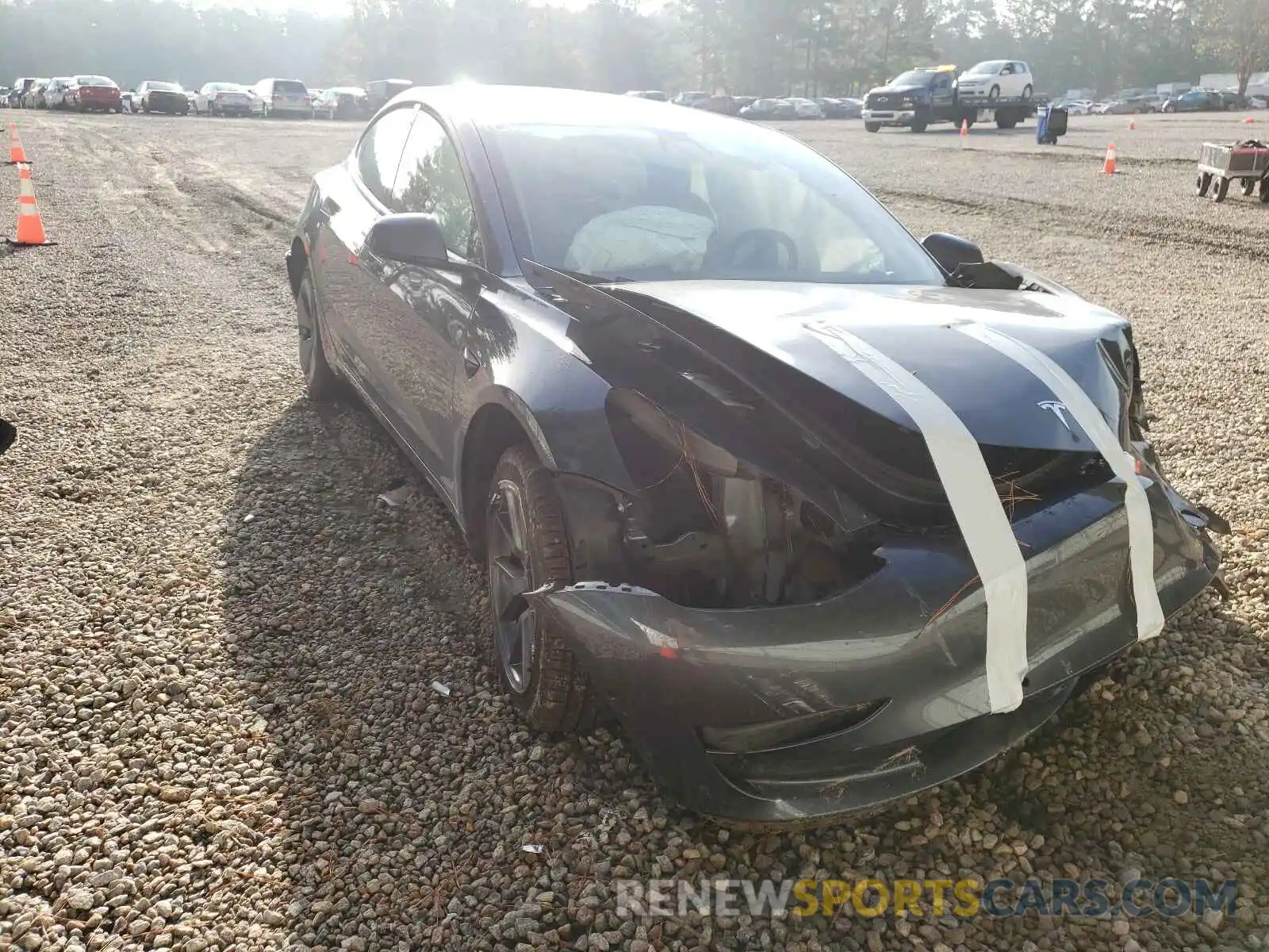 1 Photograph of a damaged car 5YJ3E1EA6MF866881 TESLA MODEL 3 2021