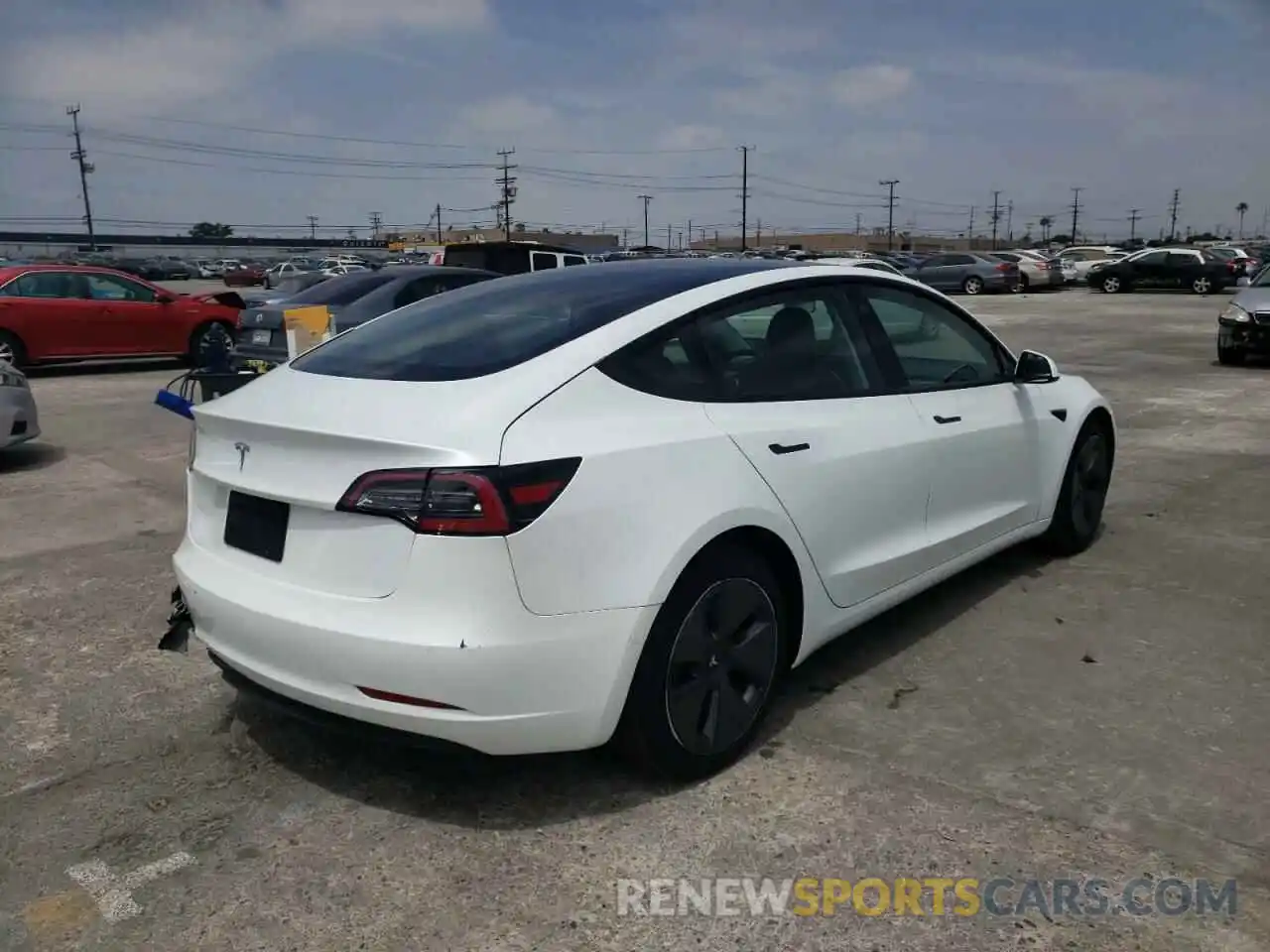 4 Photograph of a damaged car 5YJ3E1EA6MF868419 TESLA MODEL 3 2021