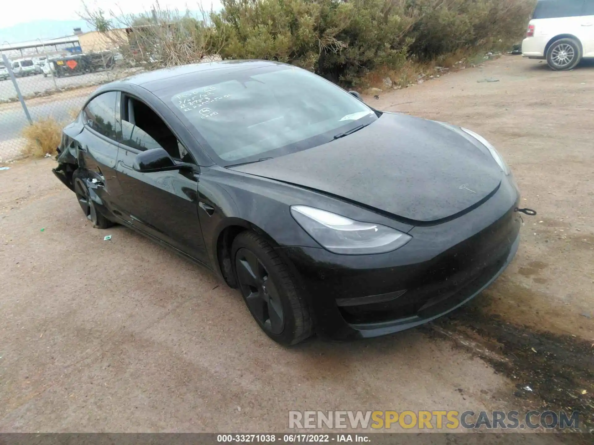 1 Photograph of a damaged car 5YJ3E1EA6MF870638 TESLA MODEL 3 2021