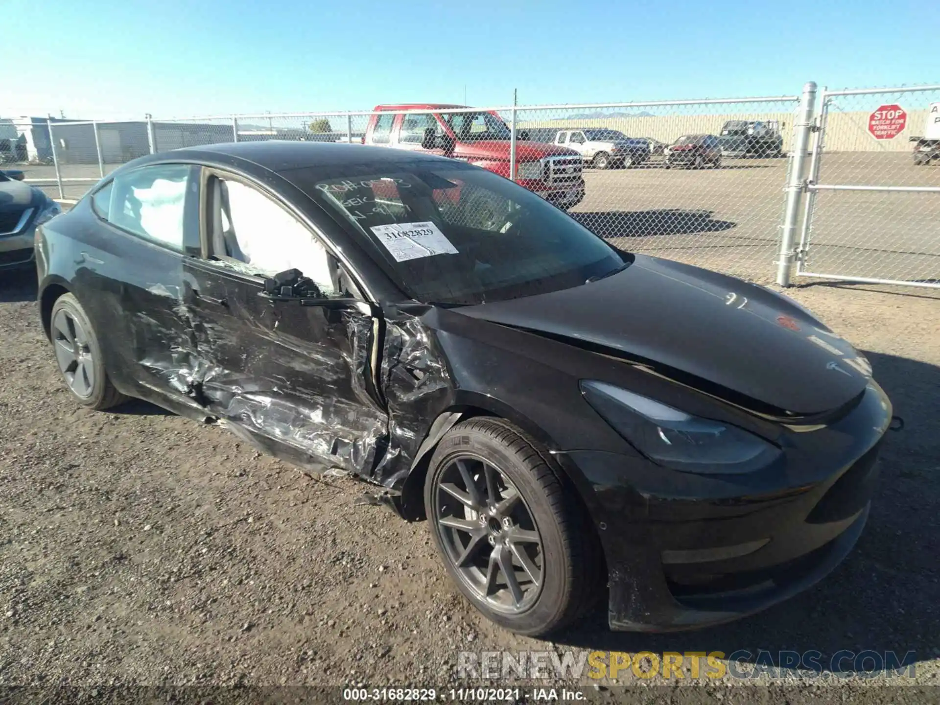 1 Photograph of a damaged car 5YJ3E1EA6MF930286 TESLA MODEL 3 2021