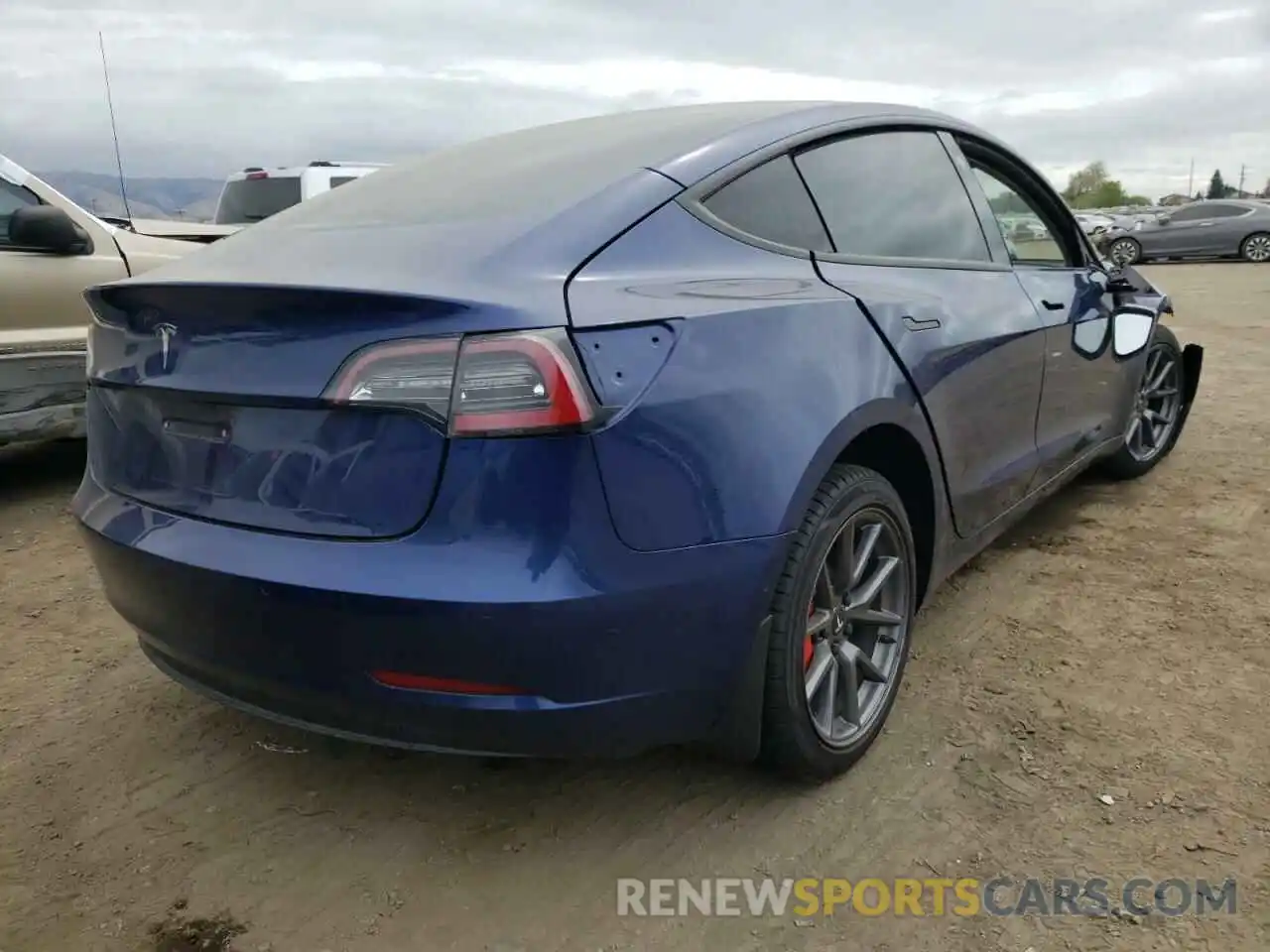 4 Фотография поврежденного автомобиля 5YJ3E1EA6MF942776 TESLA MODEL 3 2021