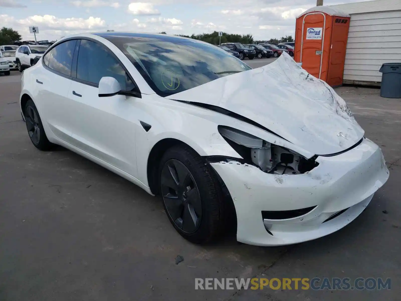 1 Photograph of a damaged car 5YJ3E1EA6MF982954 TESLA MODEL 3 2021