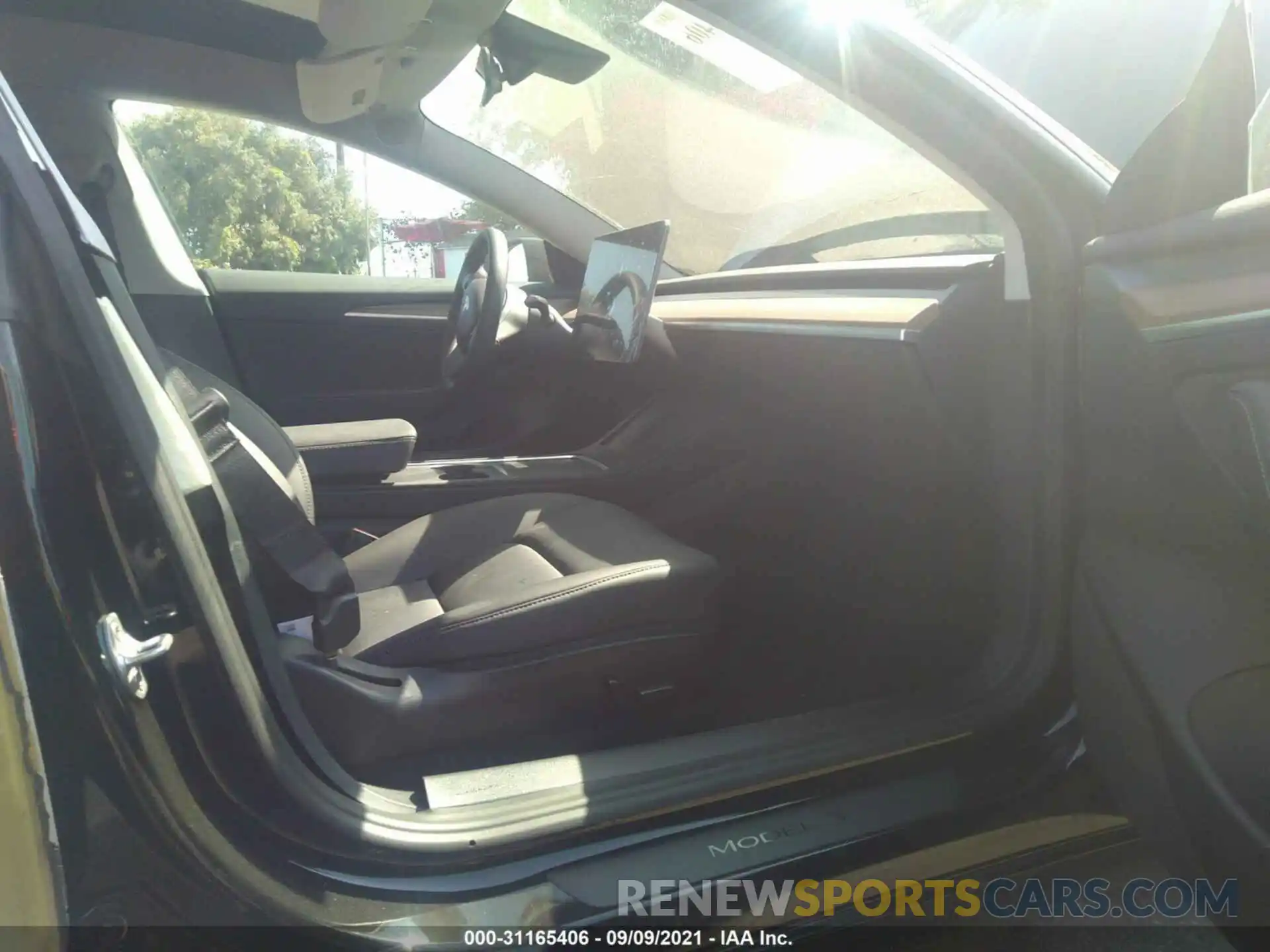 5 Photograph of a damaged car 5YJ3E1EA6MF998216 TESLA MODEL 3 2021