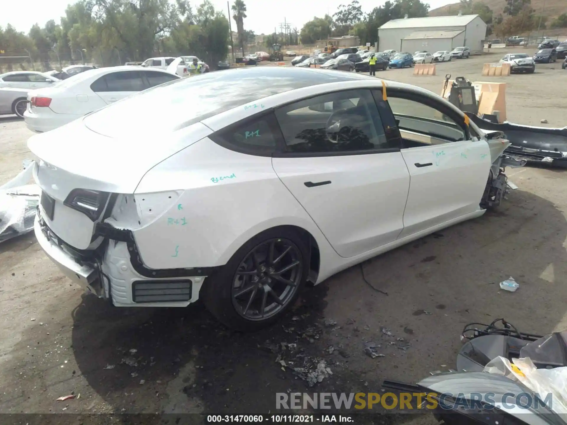 4 Photograph of a damaged car 5YJ3E1EA7MF002759 TESLA MODEL 3 2021