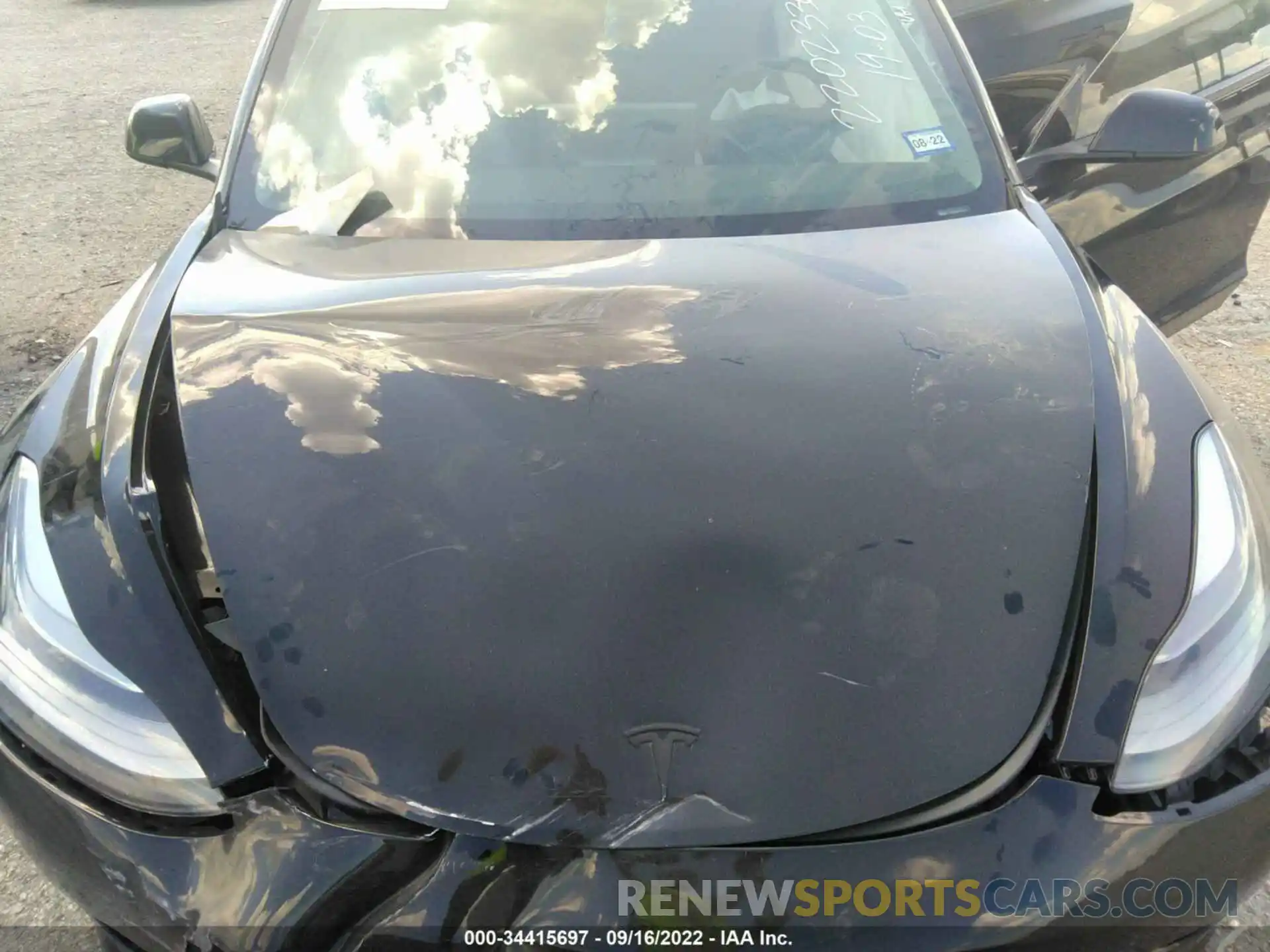 10 Photograph of a damaged car 5YJ3E1EA7MF046048 TESLA MODEL 3 2021