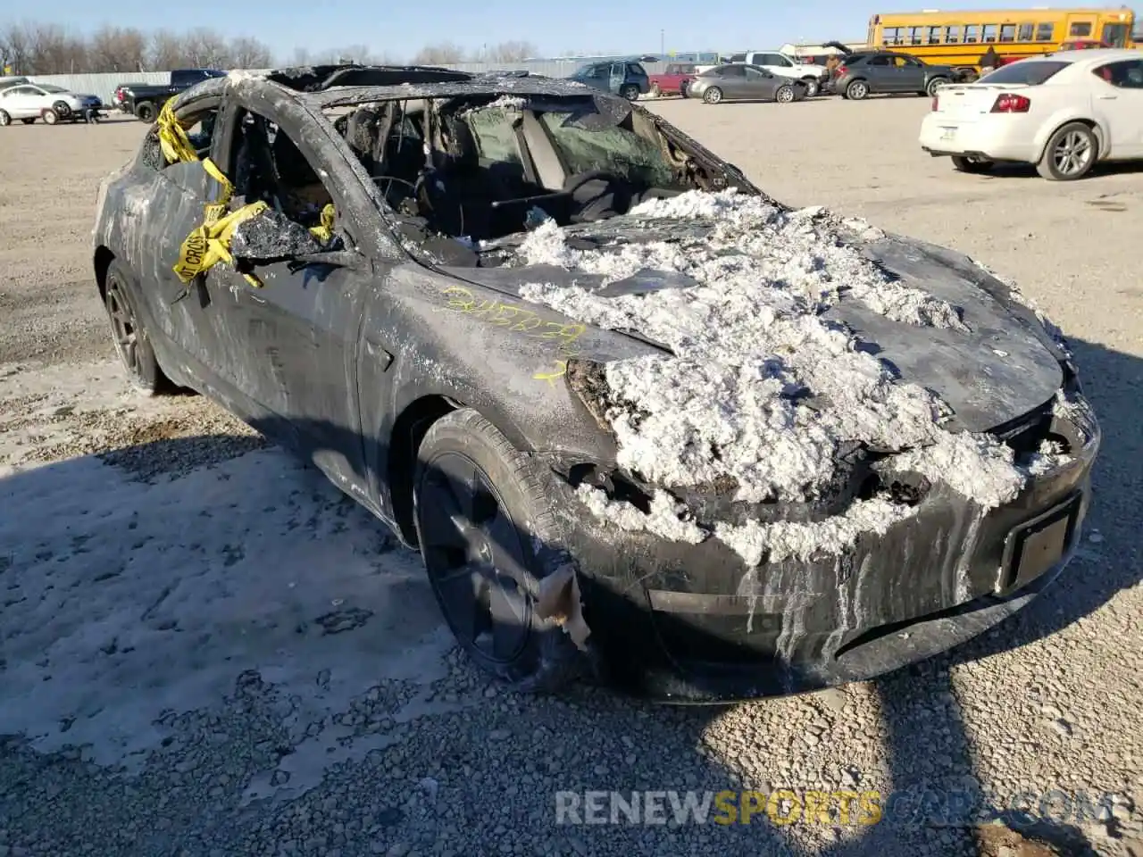 1 Photograph of a damaged car 5YJ3E1EA7MF854447 TESLA MODEL 3 2021