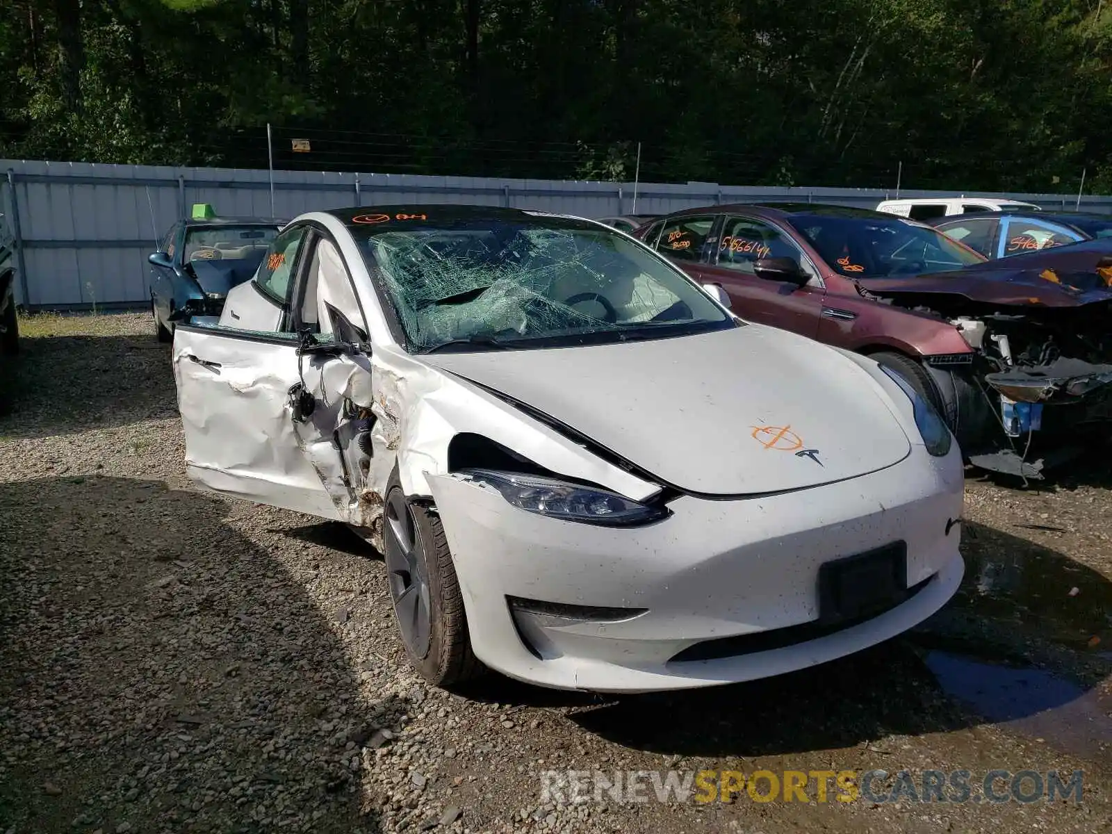 1 Photograph of a damaged car 5YJ3E1EA7MF854710 TESLA MODEL 3 2021