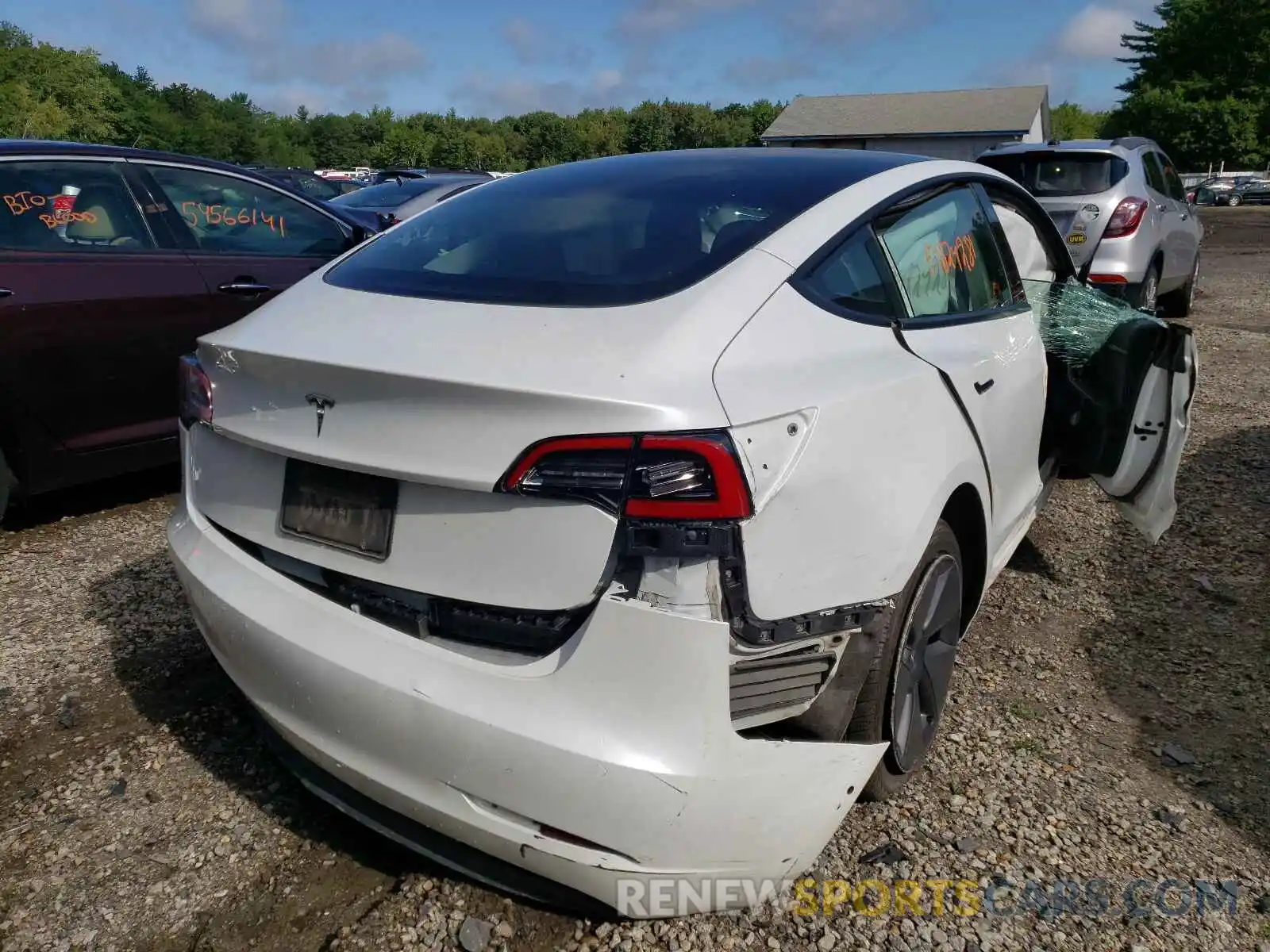 4 Photograph of a damaged car 5YJ3E1EA7MF854710 TESLA MODEL 3 2021