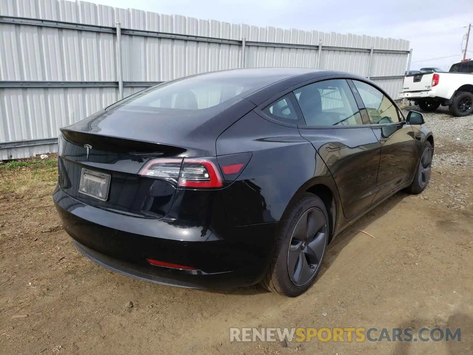 4 Photograph of a damaged car 5YJ3E1EA7MF859308 TESLA MODEL 3 2021