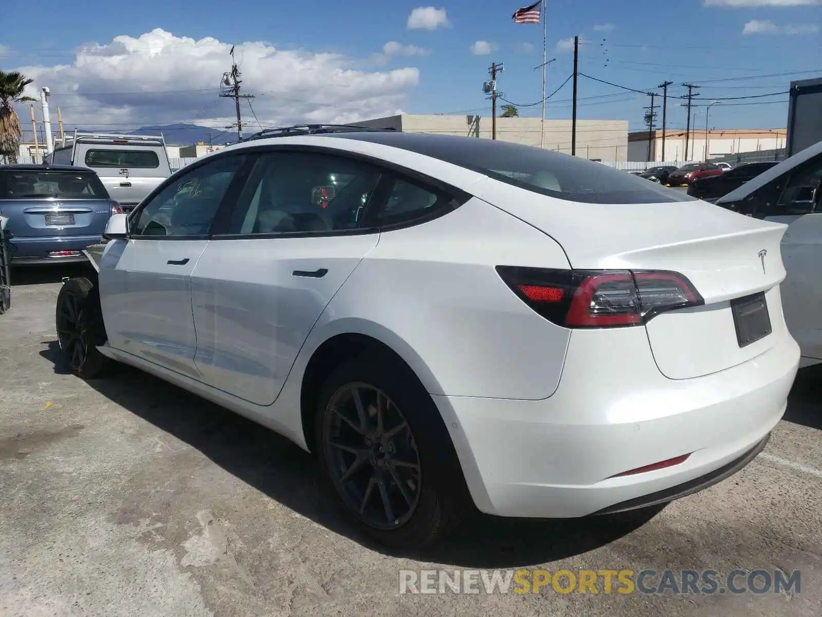 3 Фотография поврежденного автомобиля 5YJ3E1EA7MF877971 TESLA MODEL 3 2021