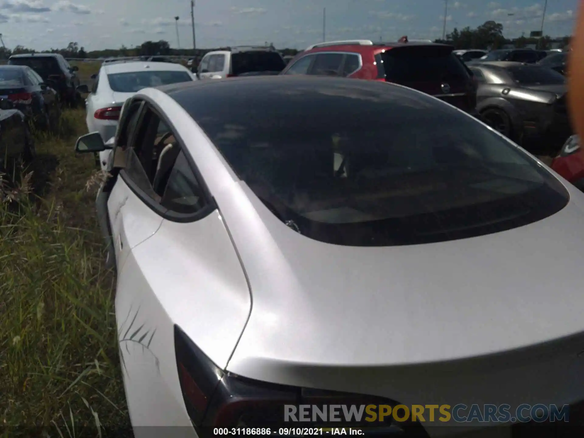 3 Photograph of a damaged car 5YJ3E1EA7MF908605 TESLA MODEL 3 2021