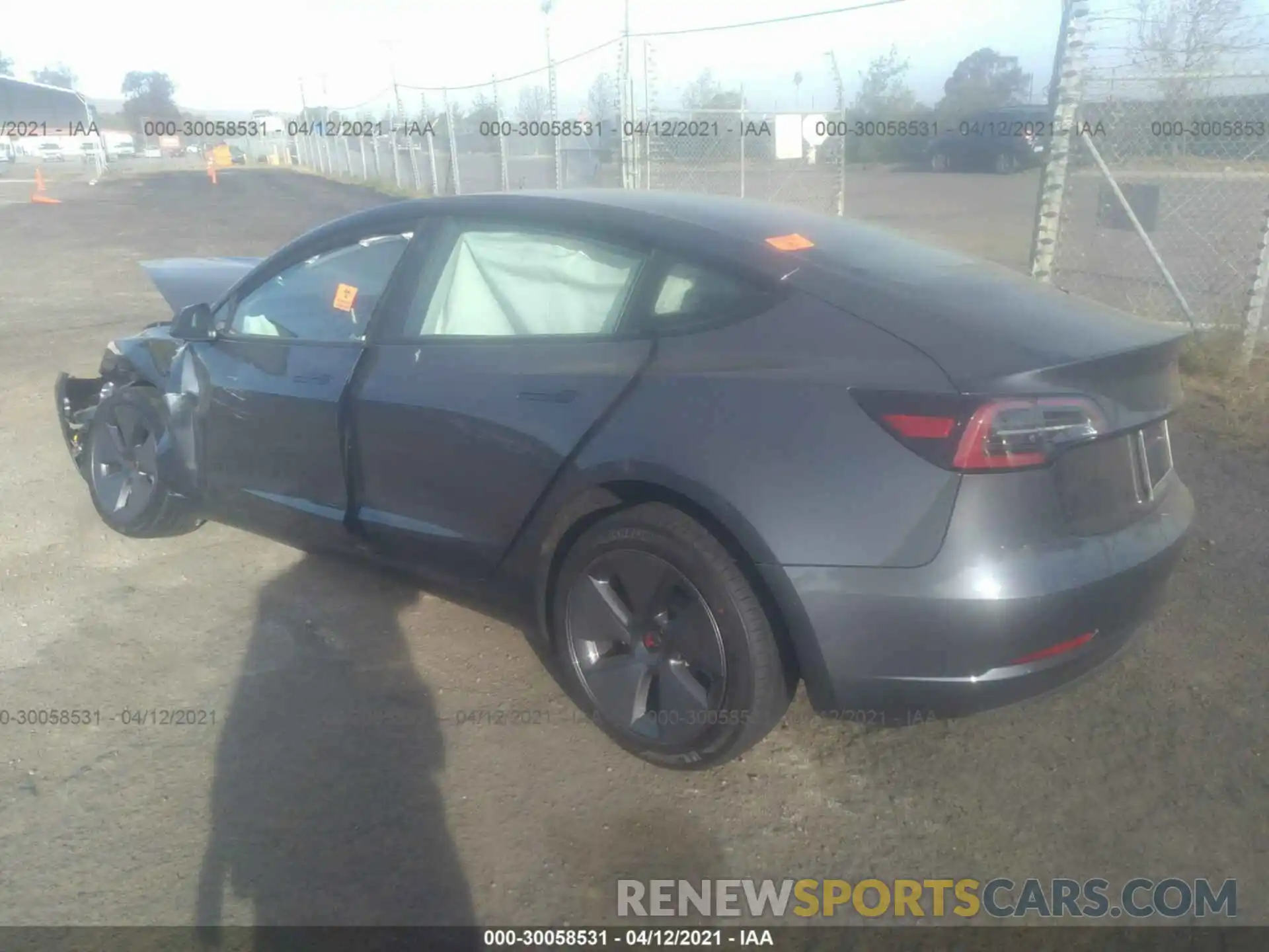 3 Photograph of a damaged car 5YJ3E1EA7MF923072 TESLA MODEL 3 2021