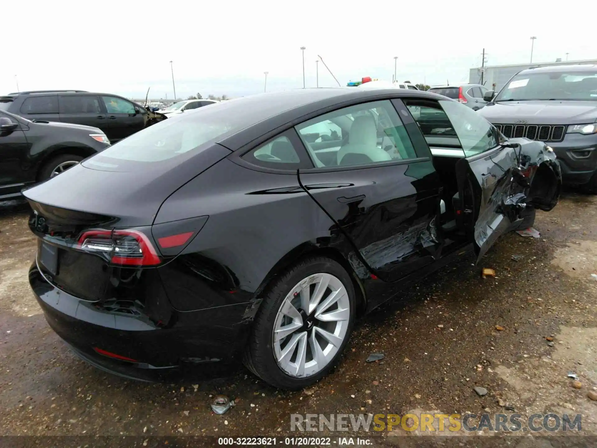 4 Фотография поврежденного автомобиля 5YJ3E1EA7MF964723 TESLA MODEL 3 2021