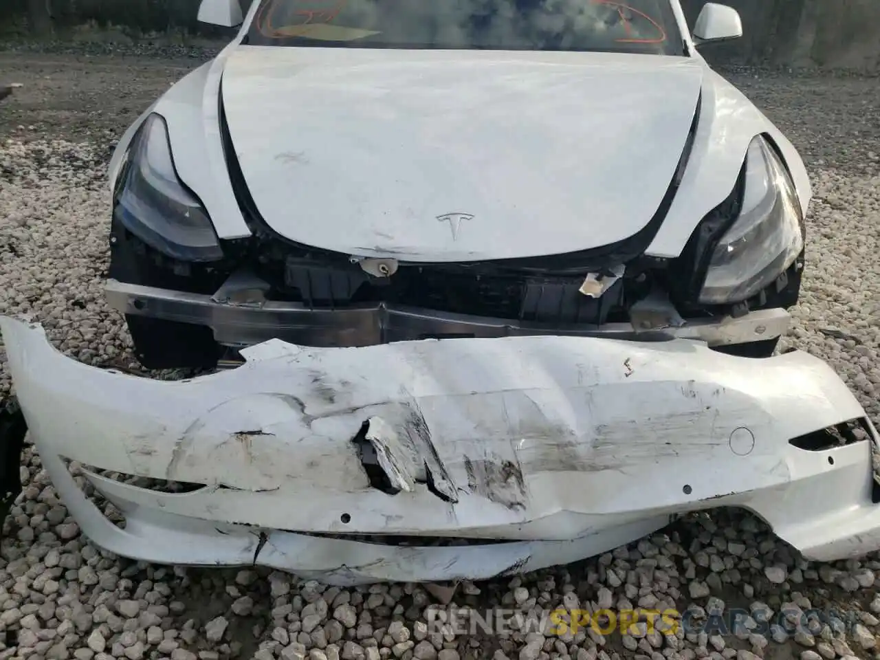 9 Photograph of a damaged car 5YJ3E1EA7MF973406 TESLA MODEL 3 2021