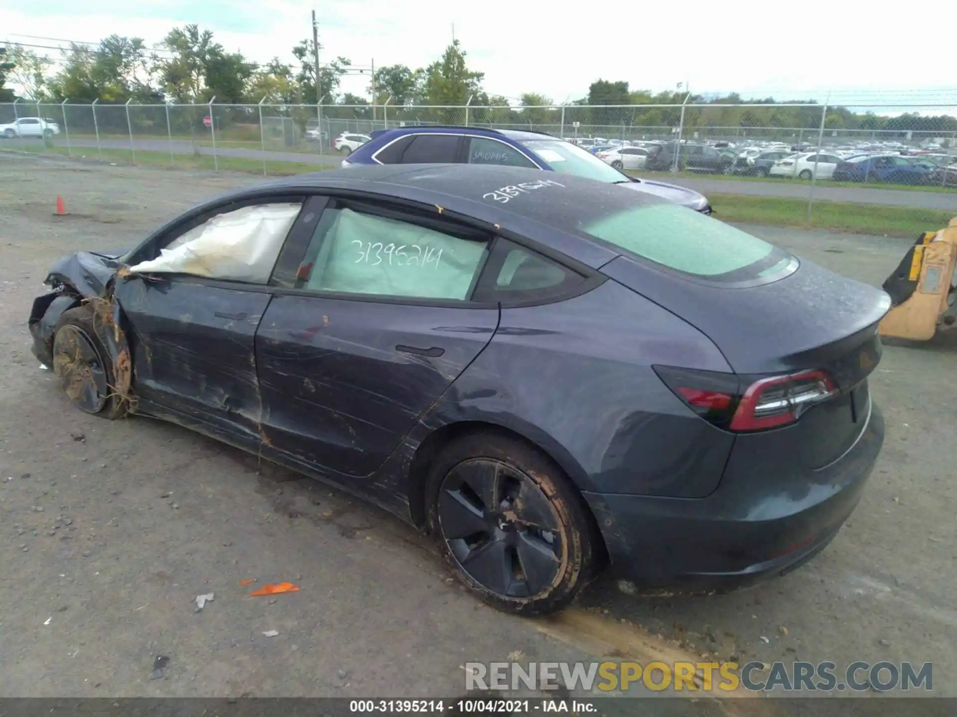 3 Photograph of a damaged car 5YJ3E1EA7MF974040 TESLA MODEL 3 2021