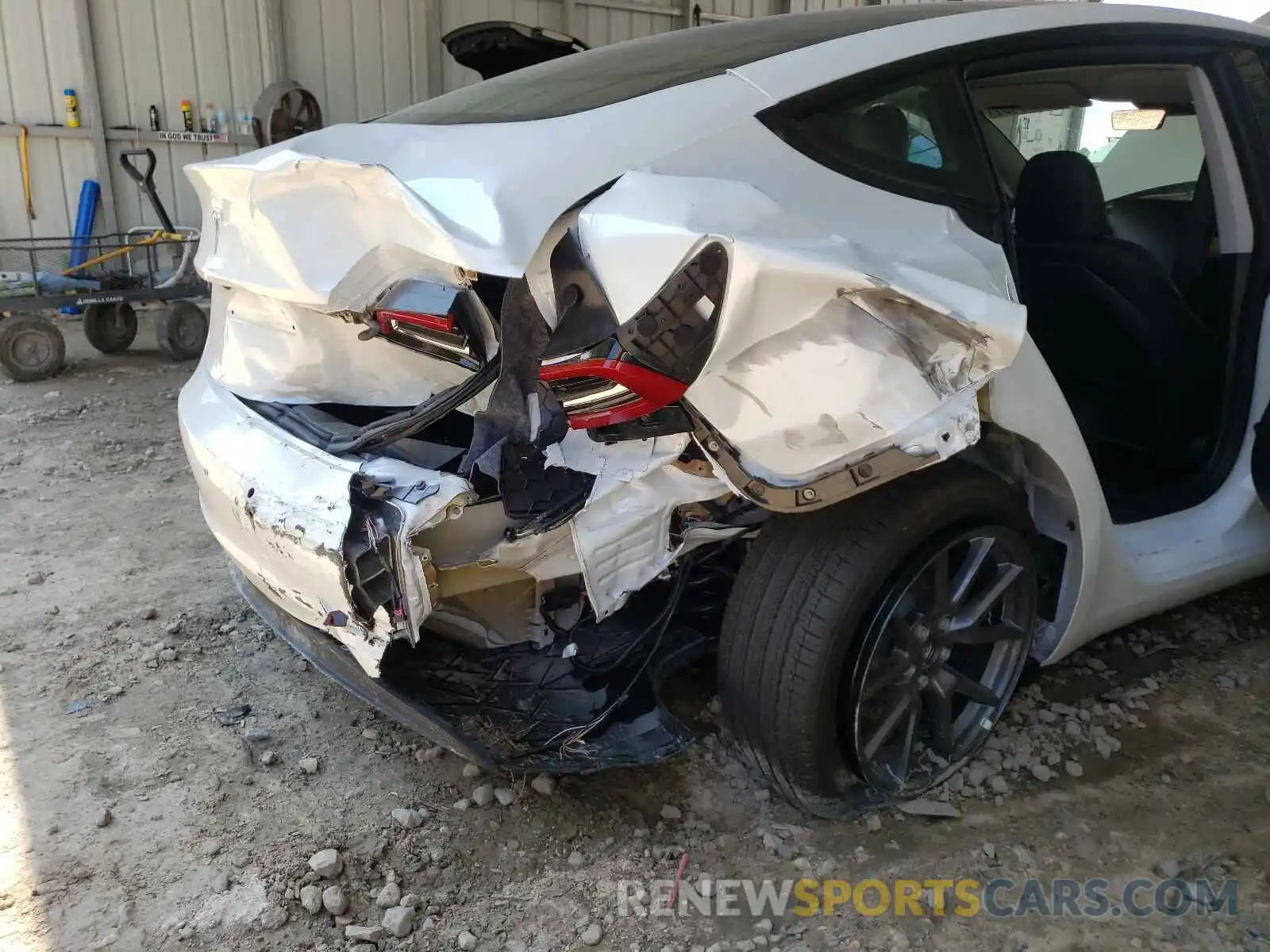 9 Photograph of a damaged car 5YJ3E1EA7MF981795 TESLA MODEL 3 2021