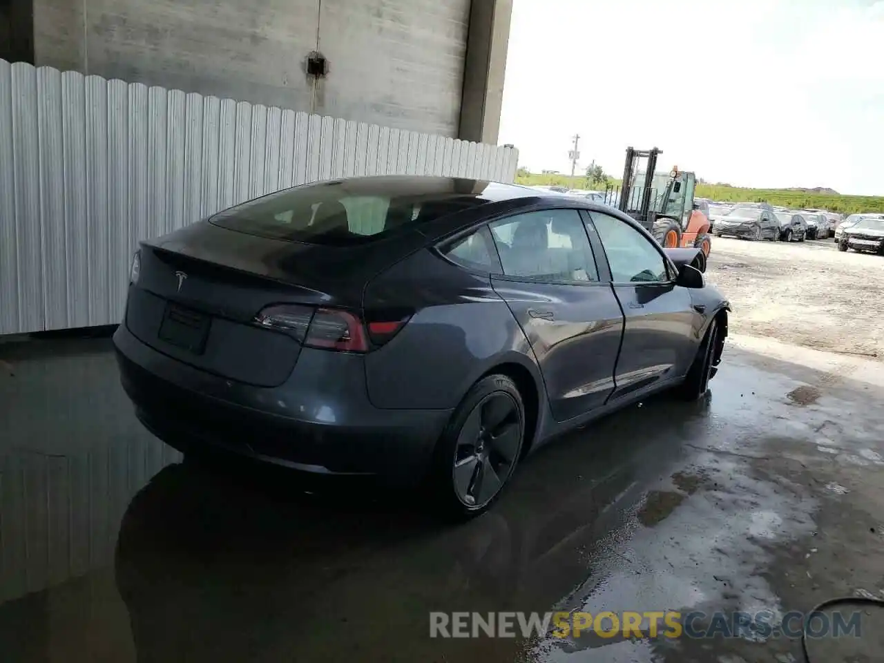 3 Photograph of a damaged car 5YJ3E1EA7MF992036 TESLA MODEL 3 2021