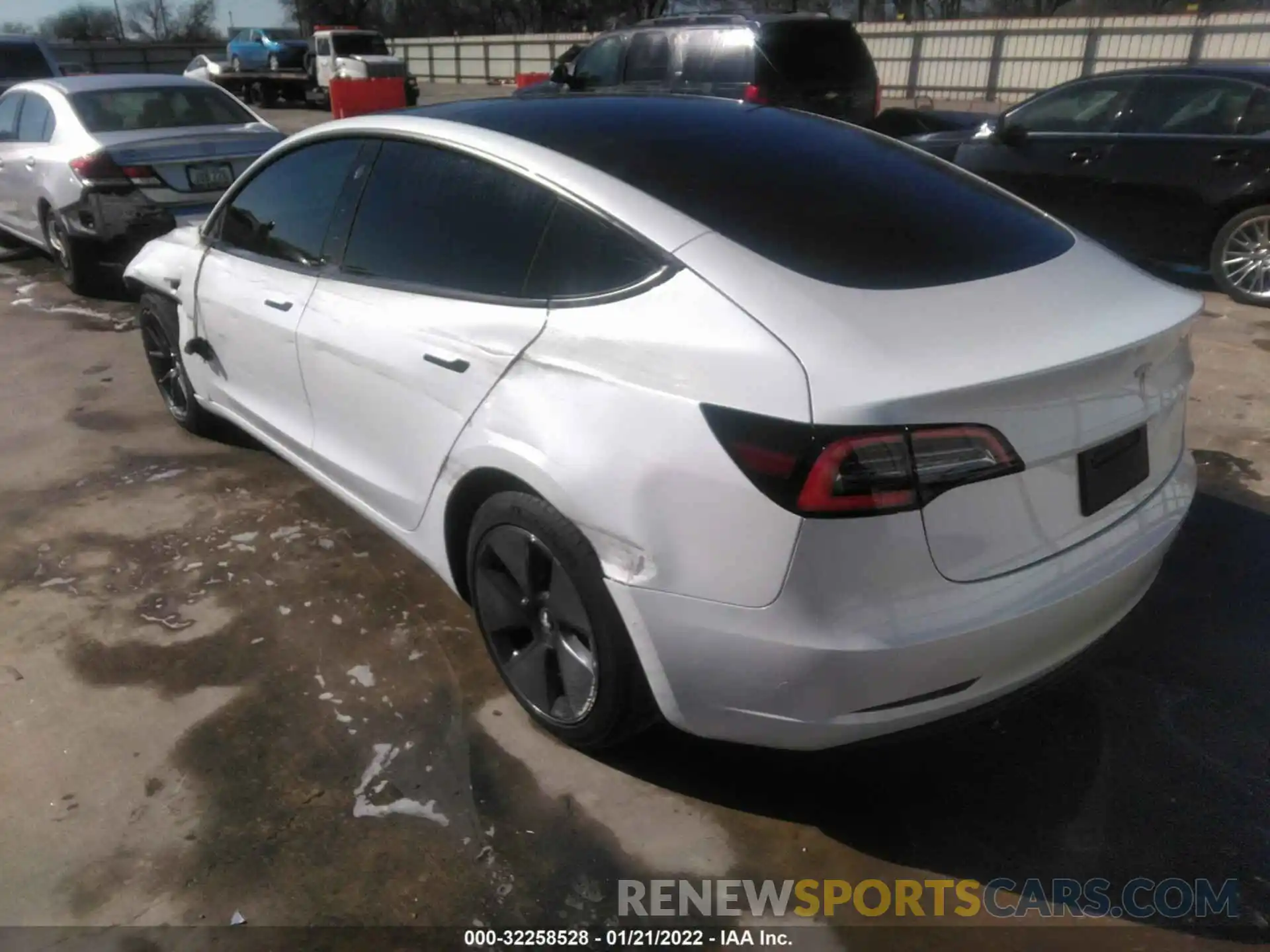 3 Photograph of a damaged car 5YJ3E1EA8MF017545 TESLA MODEL 3 2021