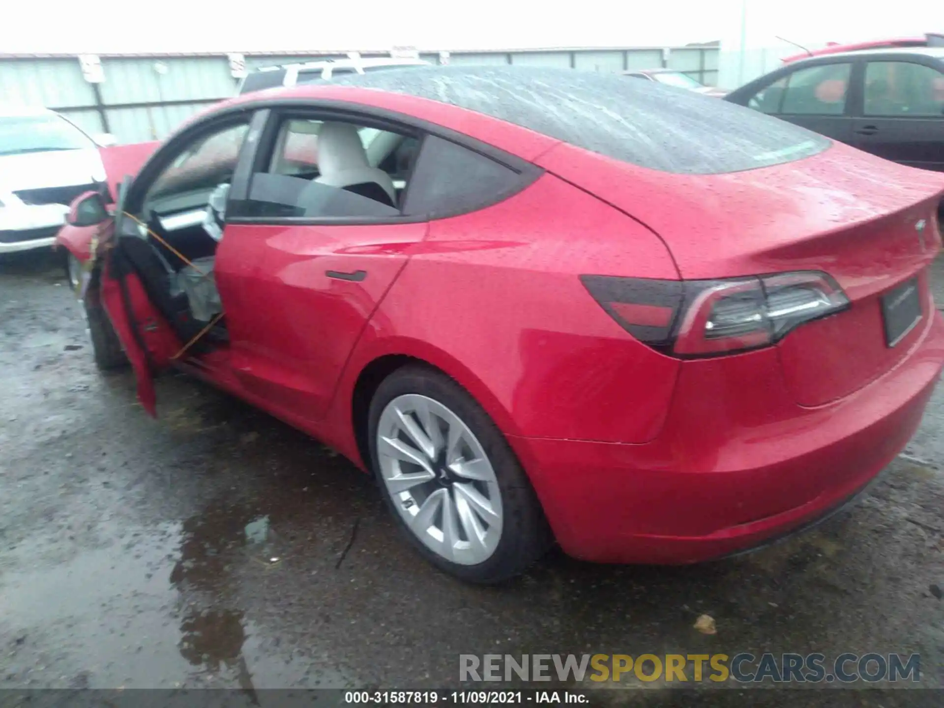 3 Photograph of a damaged car 5YJ3E1EA8MF021000 TESLA MODEL 3 2021