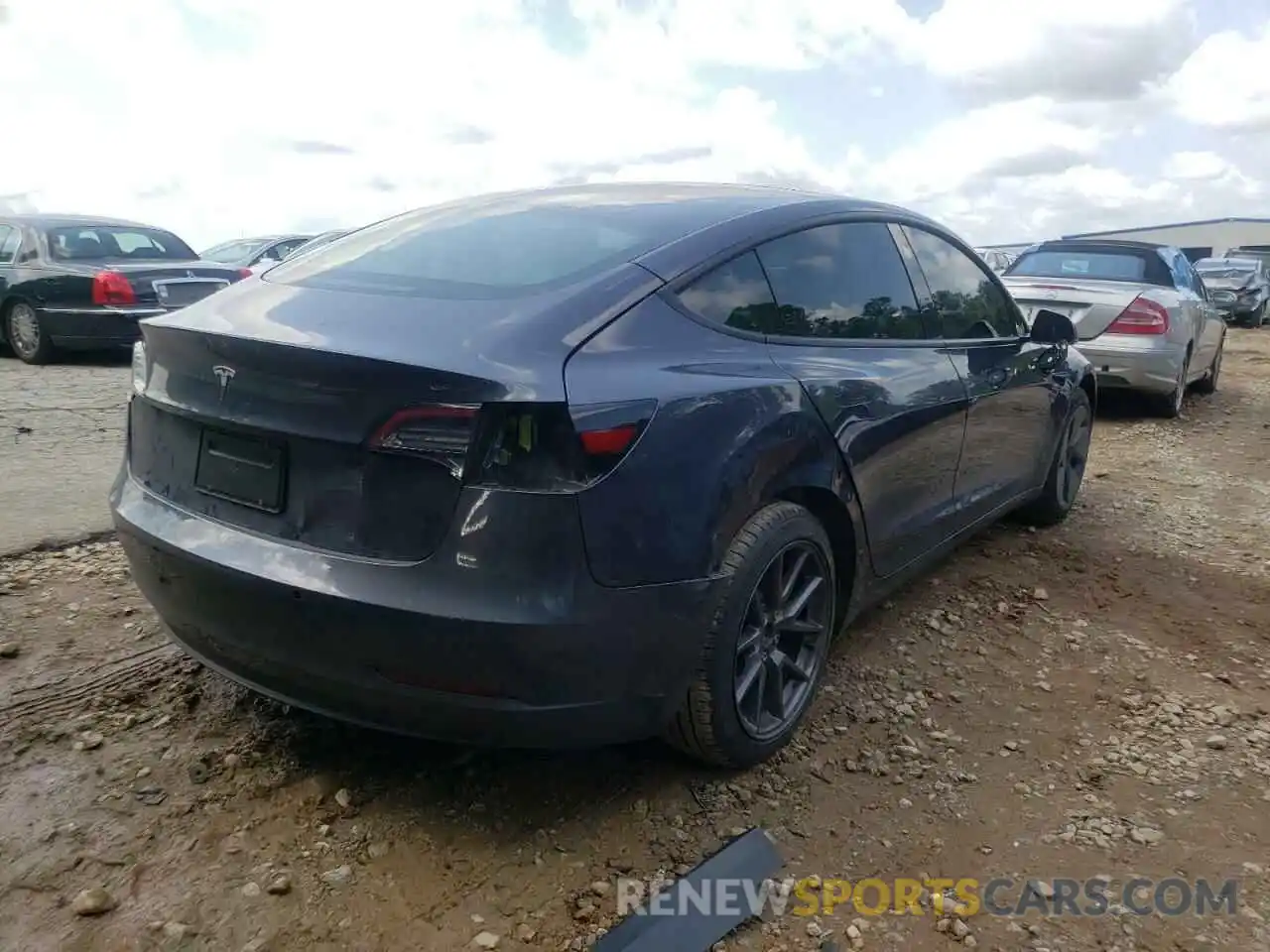 4 Фотография поврежденного автомобиля 5YJ3E1EA8MF045362 TESLA MODEL 3 2021