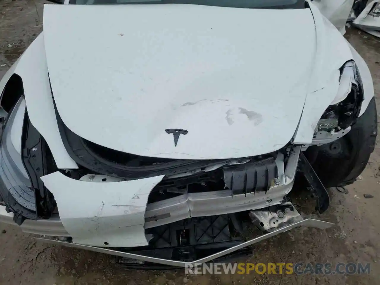 11 Photograph of a damaged car 5YJ3E1EA8MF057432 TESLA MODEL 3 2021