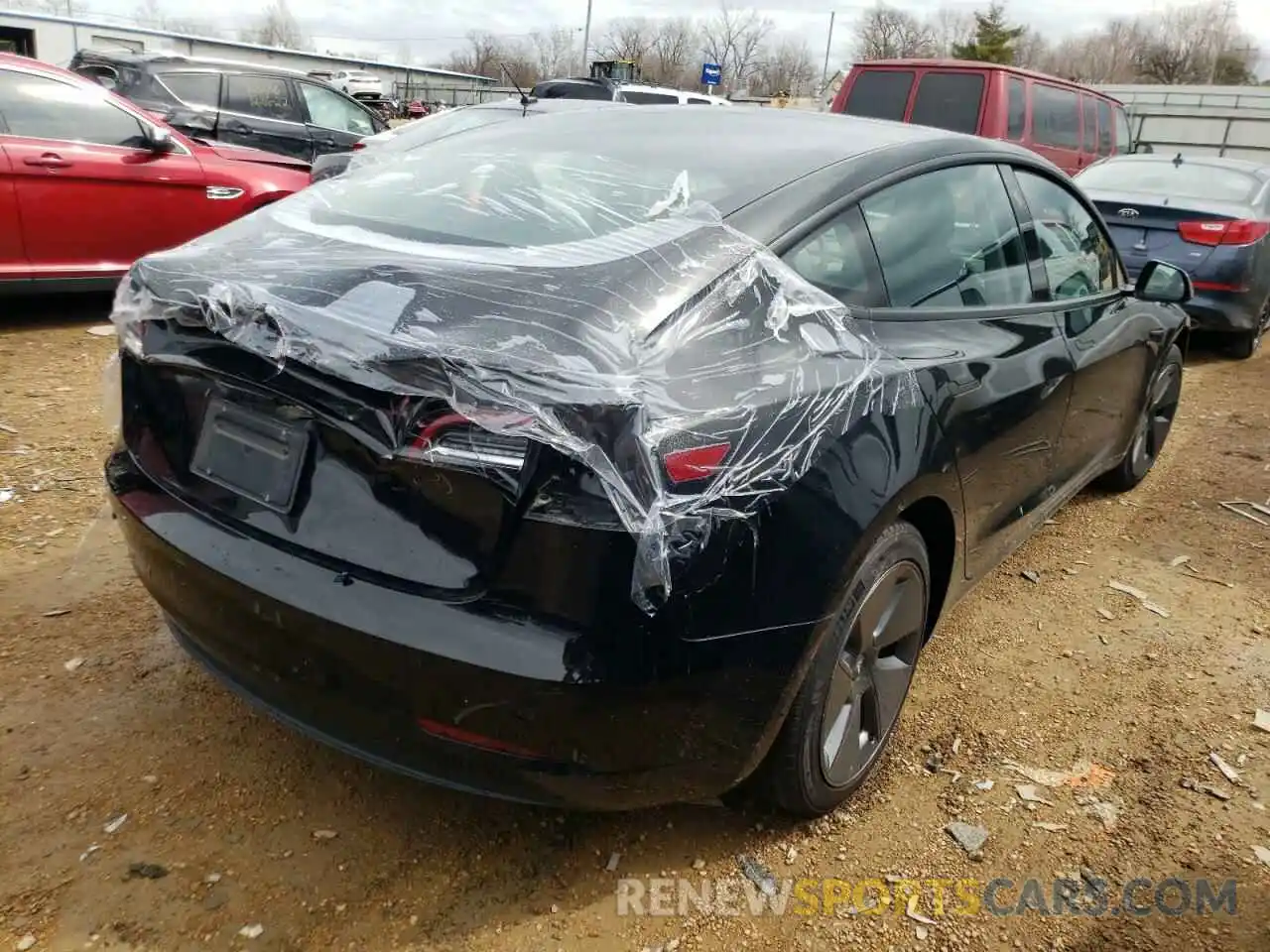 4 Photograph of a damaged car 5YJ3E1EA8MF095114 TESLA MODEL 3 2021