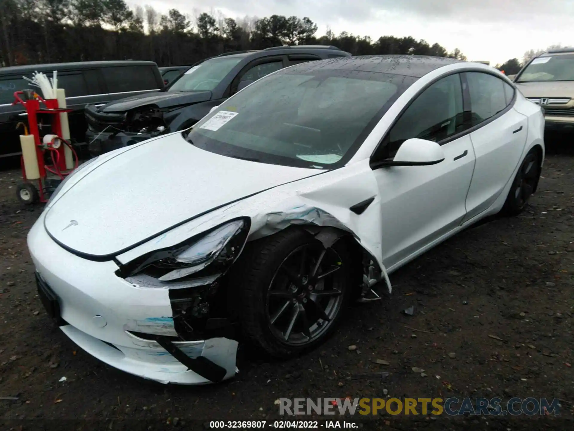 2 Photograph of a damaged car 5YJ3E1EA8MF096389 TESLA MODEL 3 2021