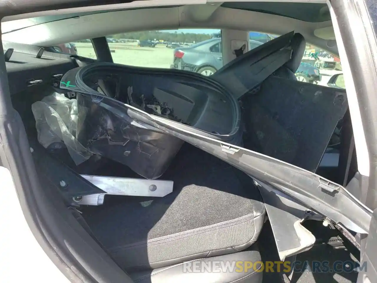 6 Photograph of a damaged car 5YJ3E1EA8MF848270 TESLA MODEL 3 2021