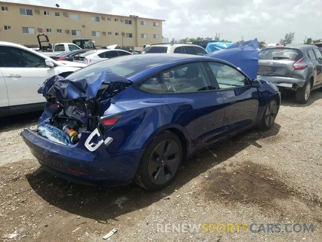 4 Photograph of a damaged car 5YJ3E1EA8MF848284 TESLA MODEL 3 2021