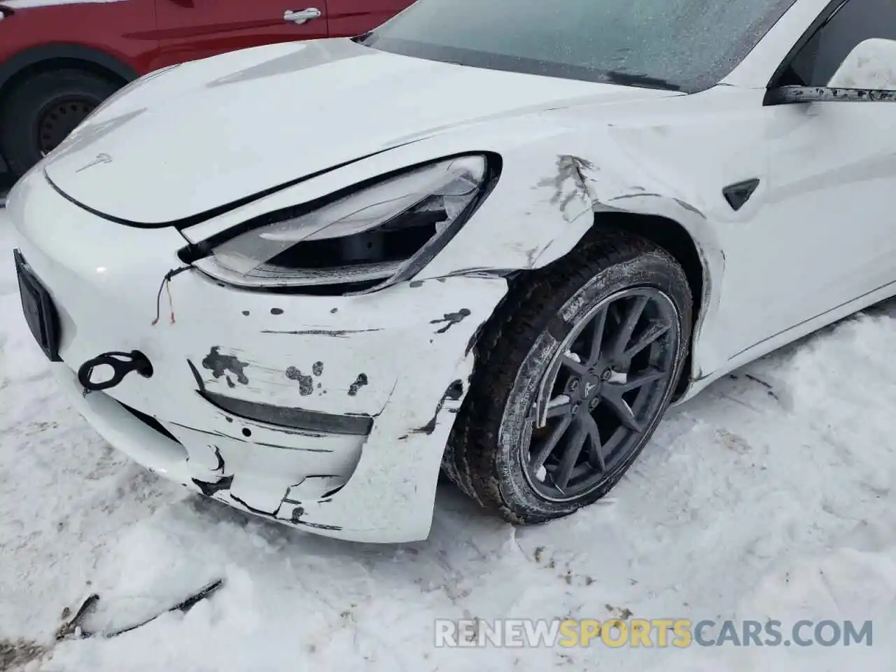 9 Photograph of a damaged car 5YJ3E1EA8MF856871 TESLA MODEL 3 2021