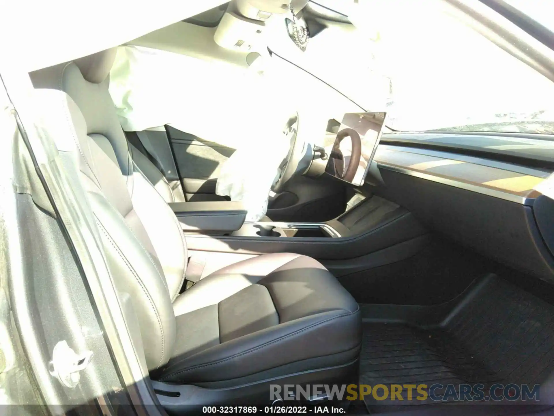 5 Photograph of a damaged car 5YJ3E1EA8MF859365 TESLA MODEL 3 2021