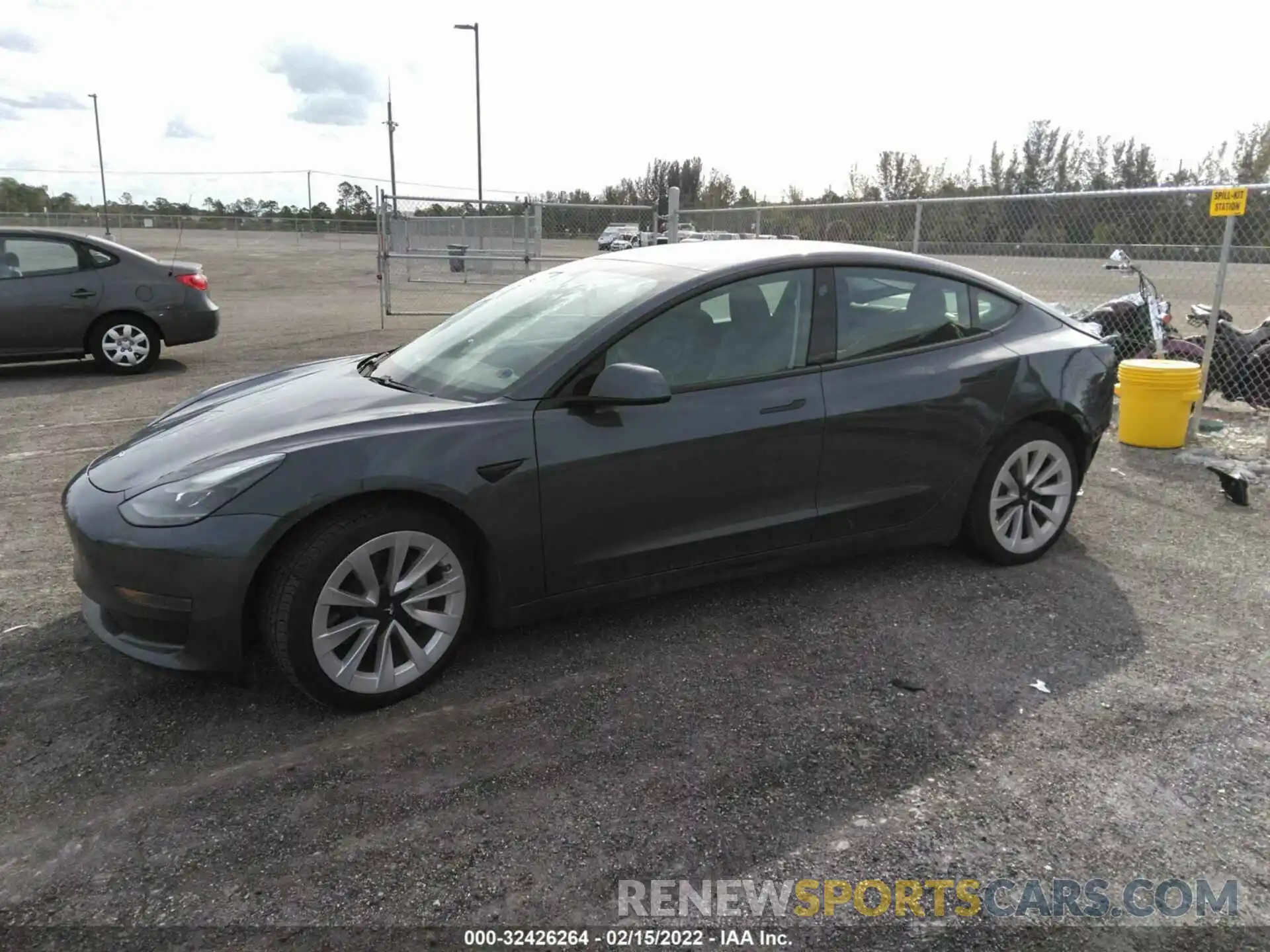 2 Photograph of a damaged car 5YJ3E1EA8MF869880 TESLA MODEL 3 2021