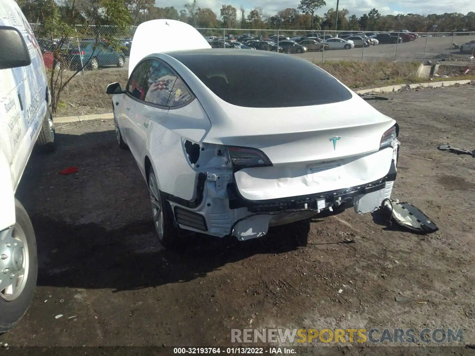 6 Photograph of a damaged car 5YJ3E1EA8MF870382 TESLA MODEL 3 2021