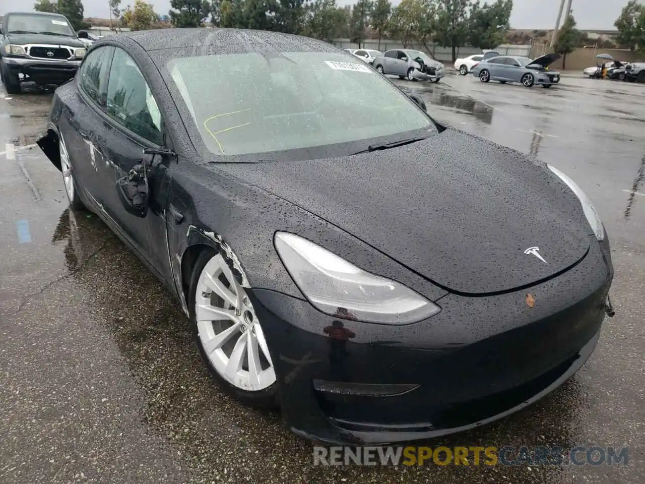 1 Photograph of a damaged car 5YJ3E1EA8MF908080 TESLA MODEL 3 2021