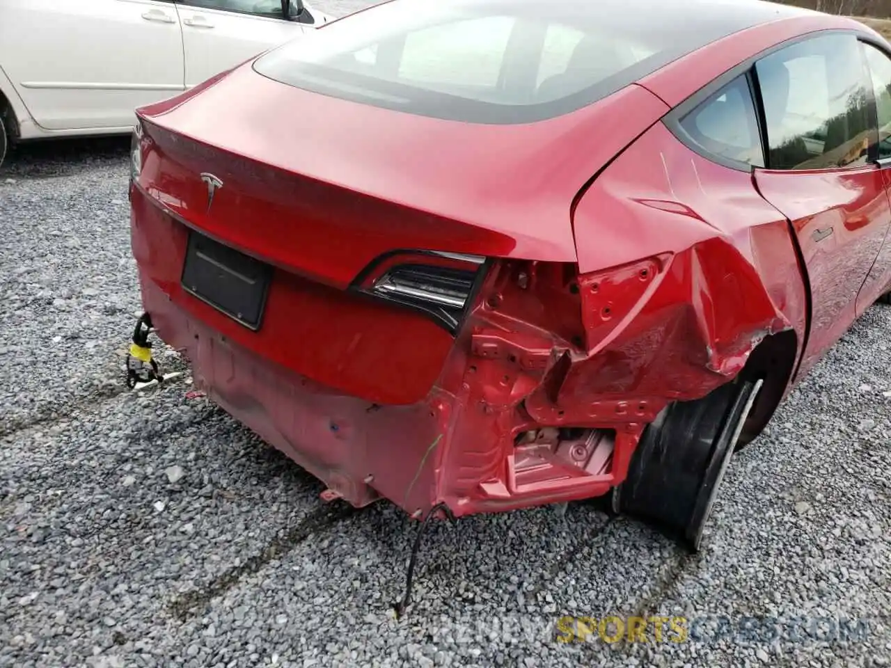 9 Photograph of a damaged car 5YJ3E1EA8MF915059 TESLA MODEL 3 2021