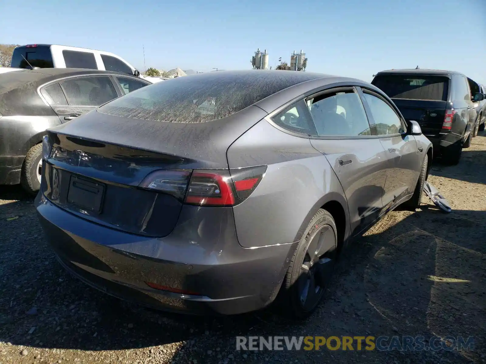 4 Photograph of a damaged car 5YJ3E1EA8MF921377 TESLA MODEL 3 2021