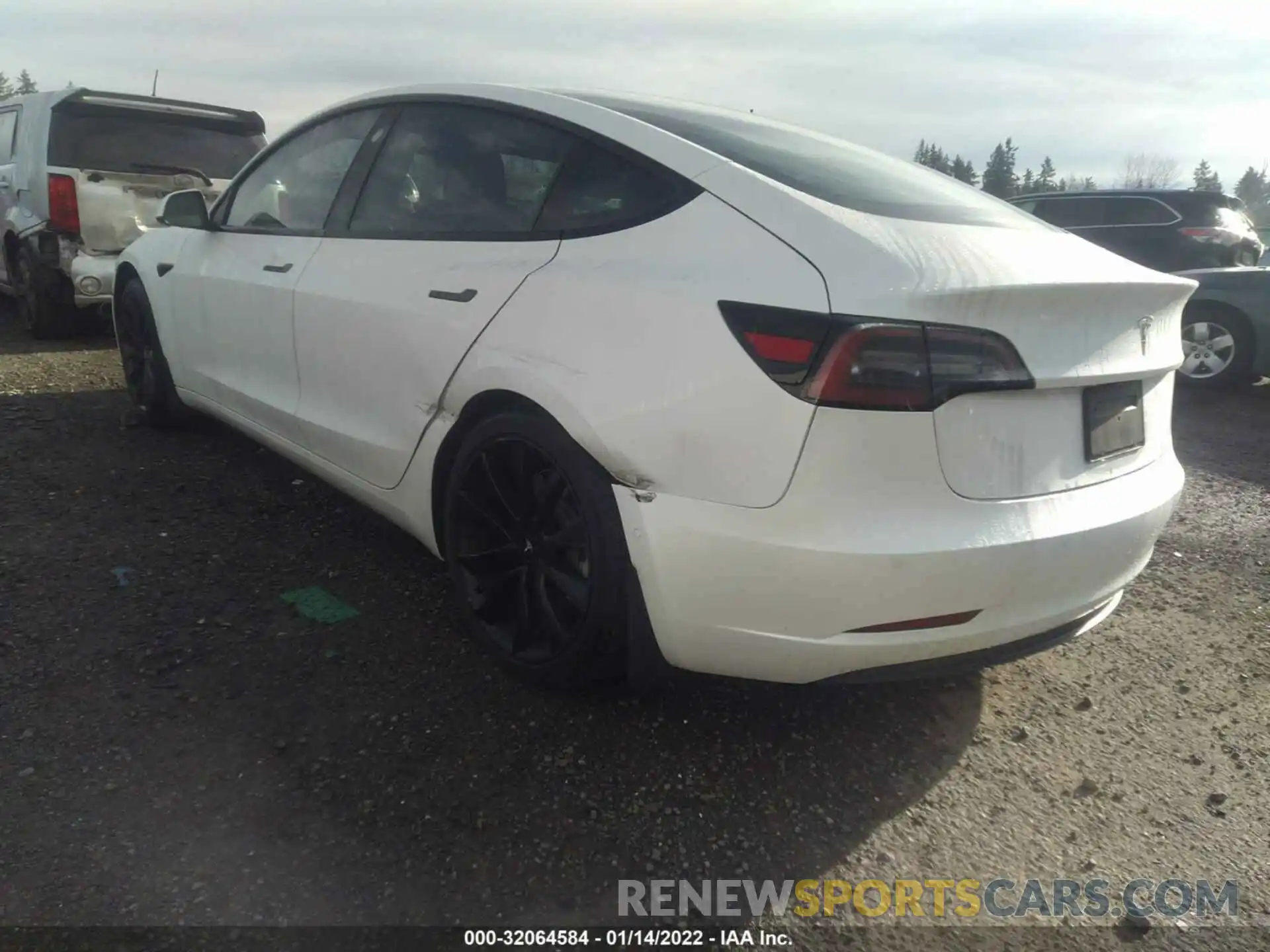 3 Photograph of a damaged car 5YJ3E1EA8MF929821 TESLA MODEL 3 2021