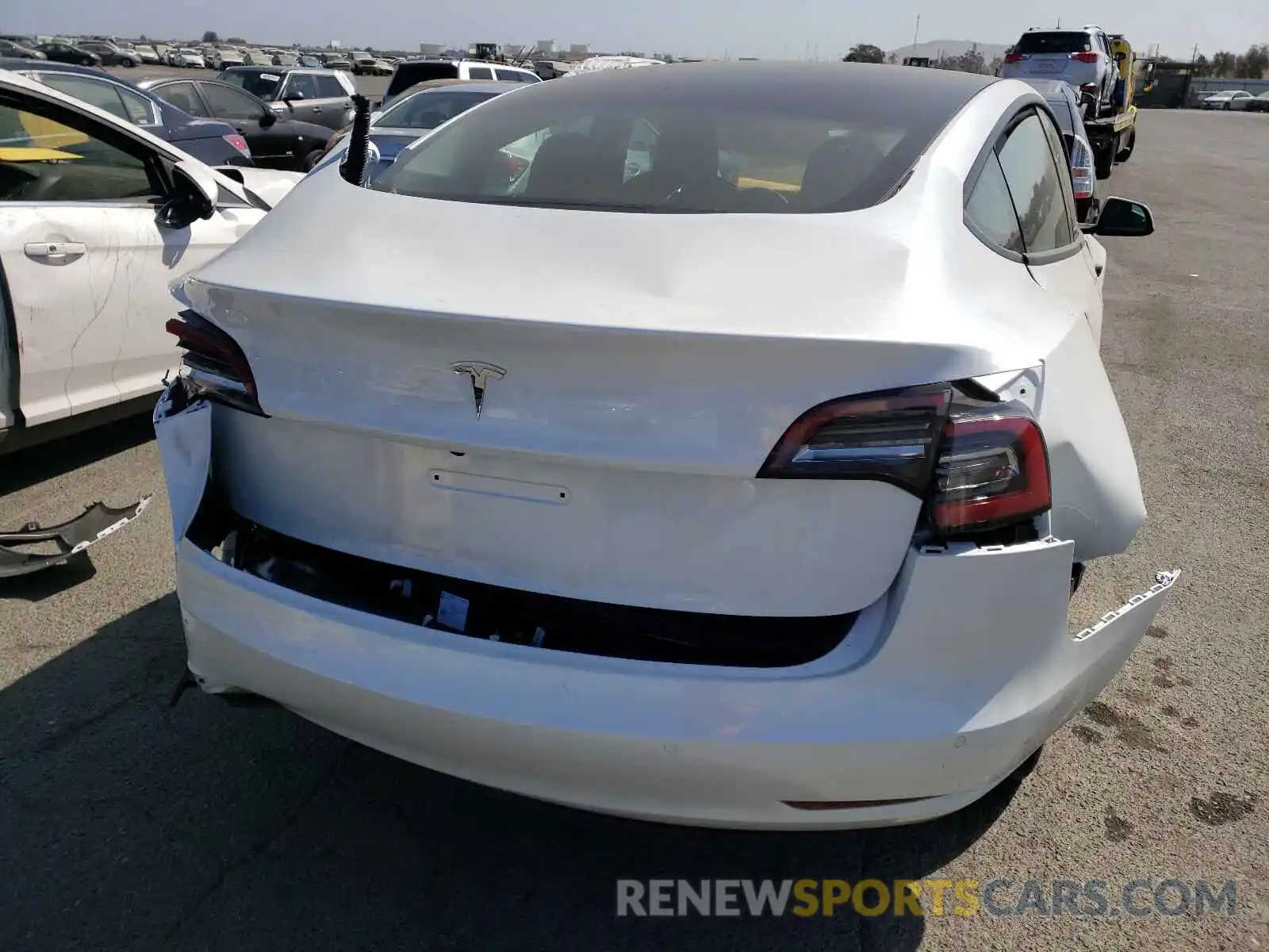 9 Photograph of a damaged car 5YJ3E1EA8MF939667 TESLA MODEL 3 2021