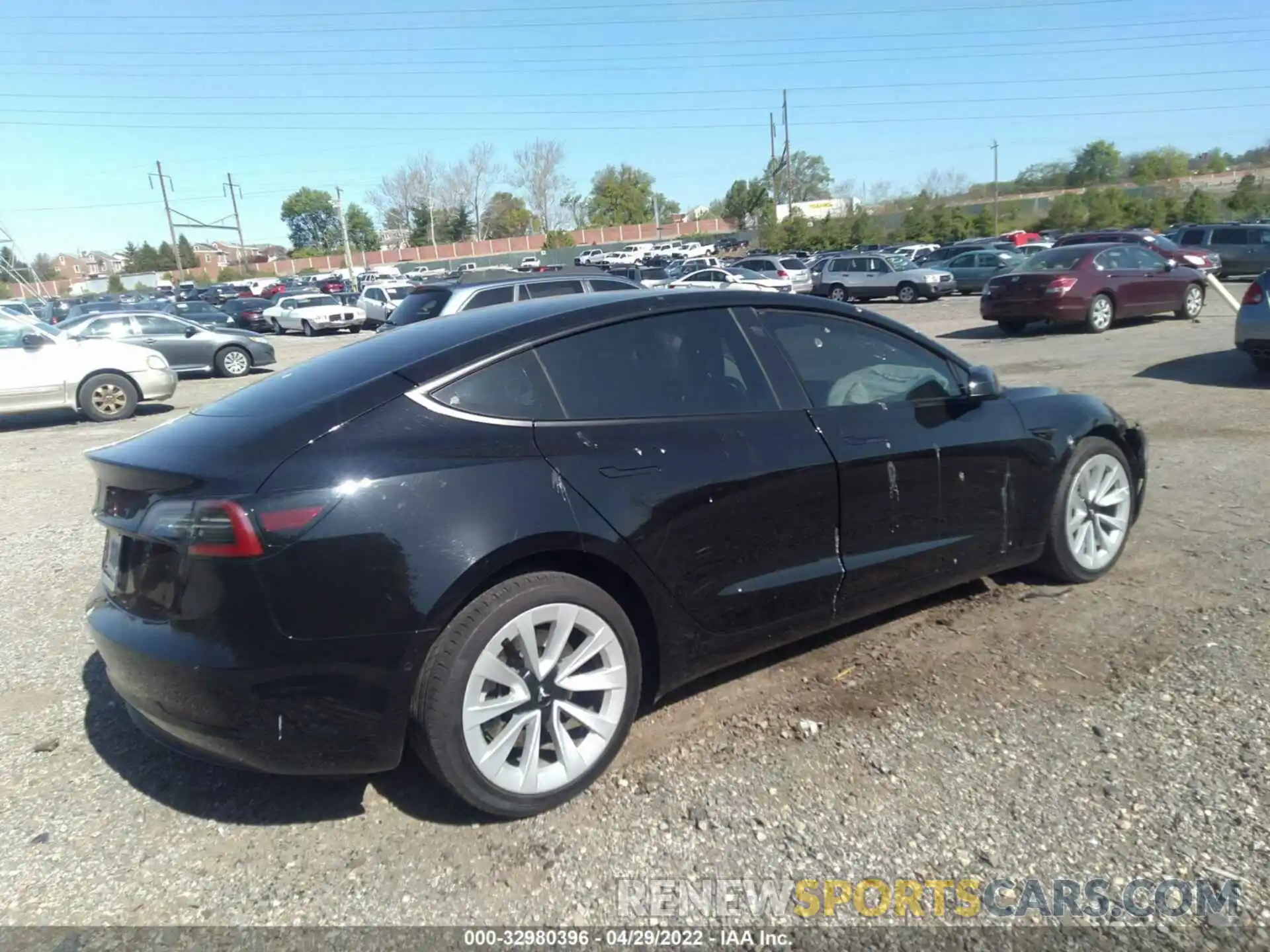 4 Фотография поврежденного автомобиля 5YJ3E1EA8MF978369 TESLA MODEL 3 2021