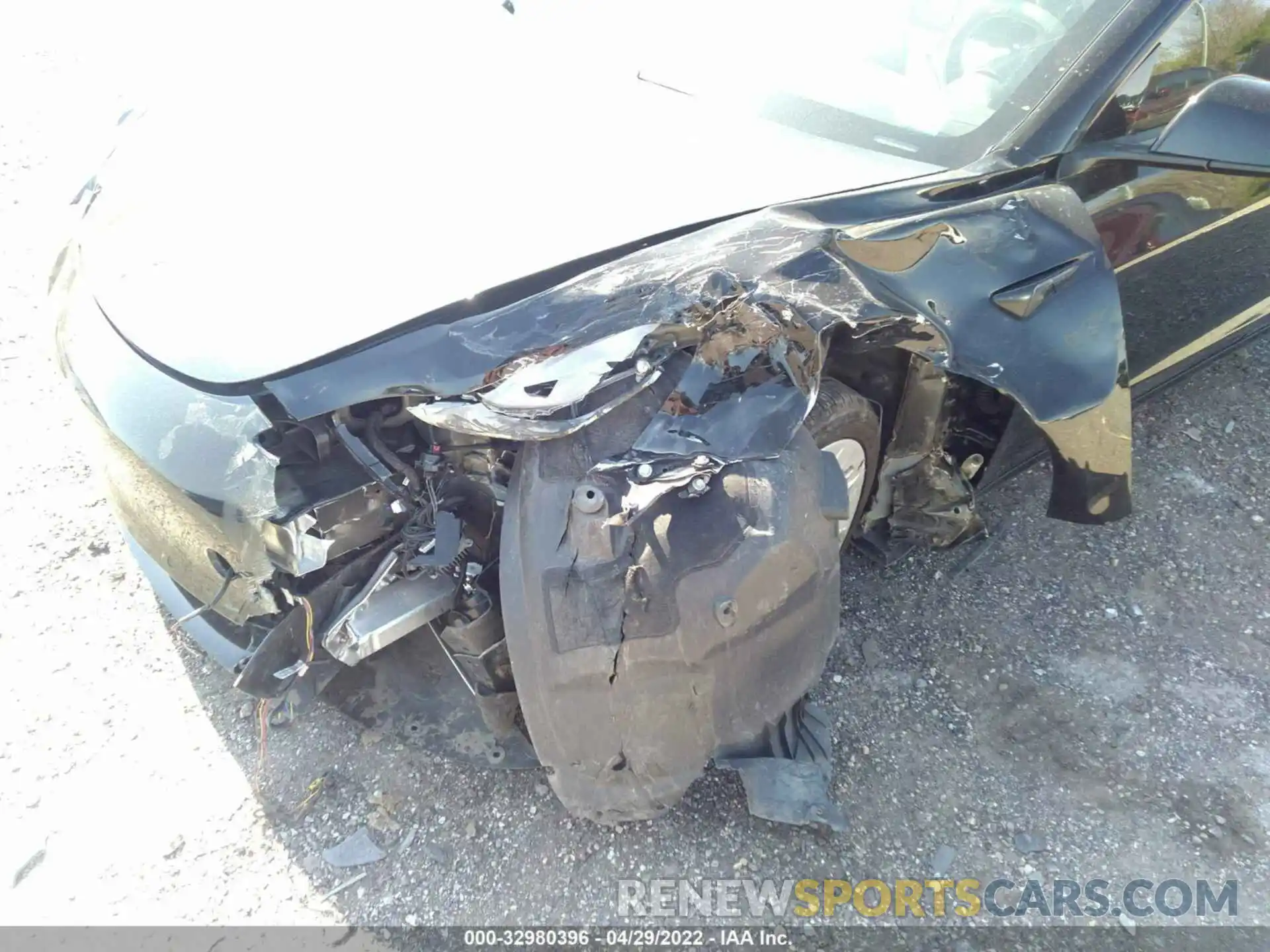 6 Photograph of a damaged car 5YJ3E1EA8MF978369 TESLA MODEL 3 2021