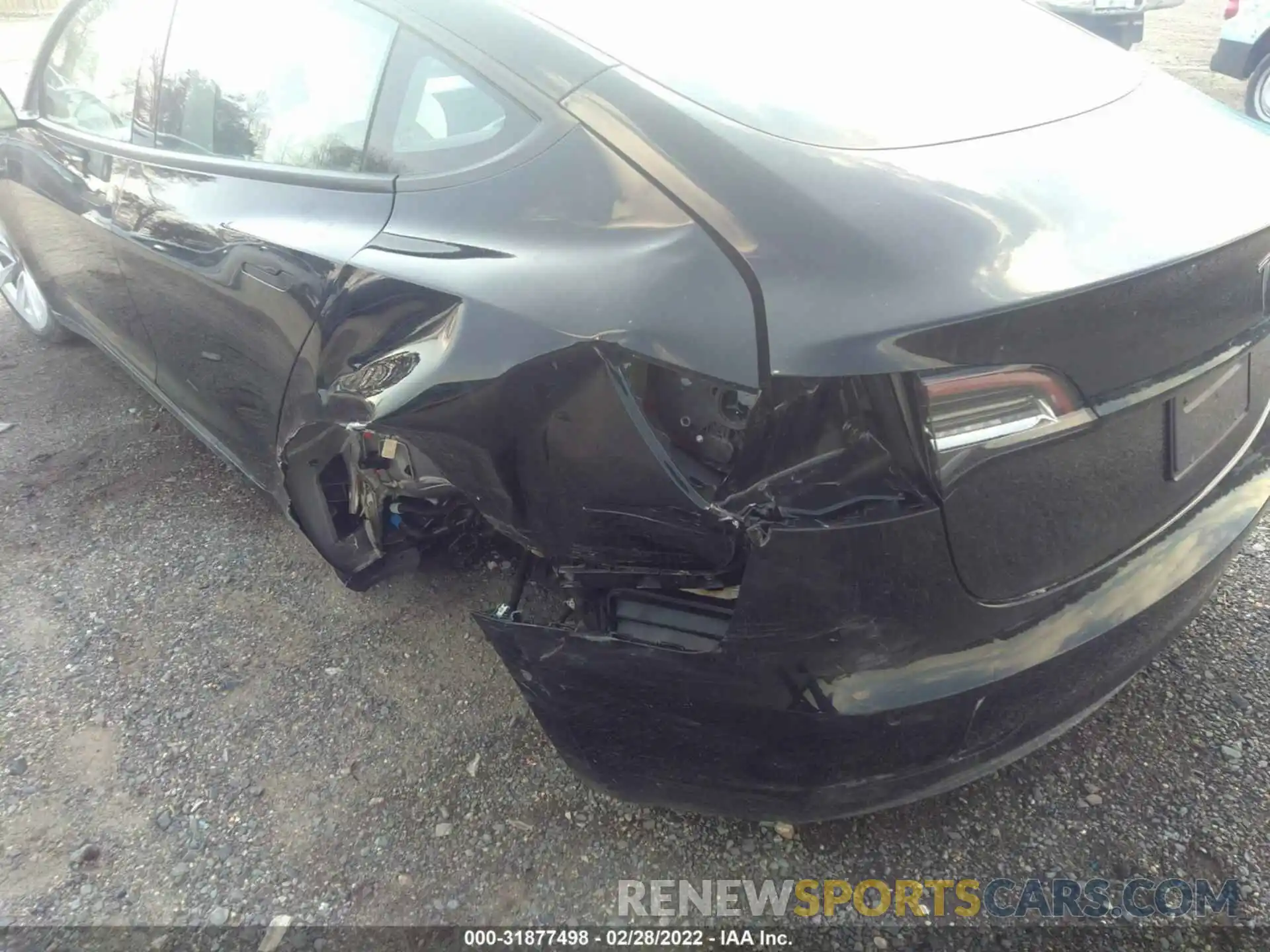 6 Photograph of a damaged car 5YJ3E1EA8MF989680 TESLA MODEL 3 2021