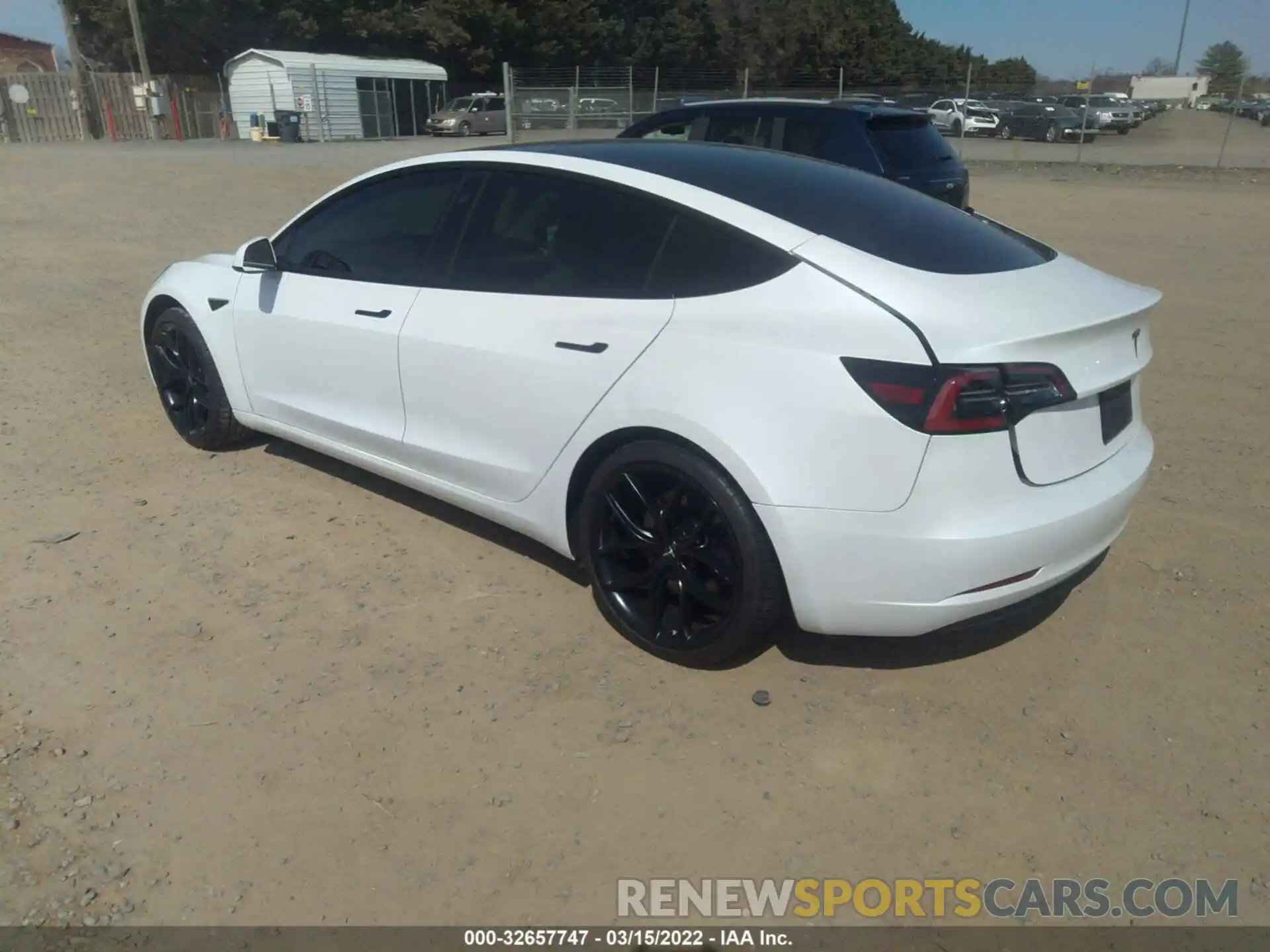 3 Photograph of a damaged car 5YJ3E1EA8MF989761 TESLA MODEL 3 2021